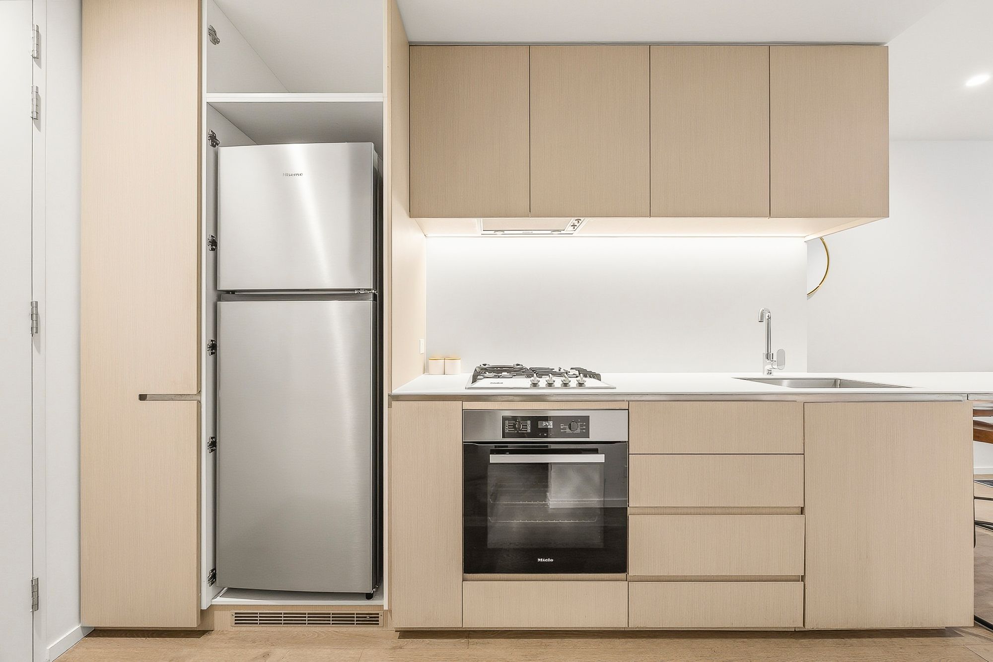 1714/70 Southbank Boulevard, Southbank, VIC 3006