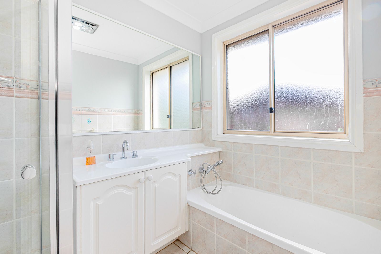 30 Belltree Crescent — photo 6 of 9