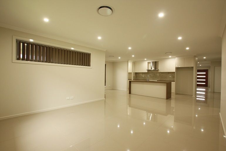8 Ehrlich Street, Campbelltown, NSW 2560