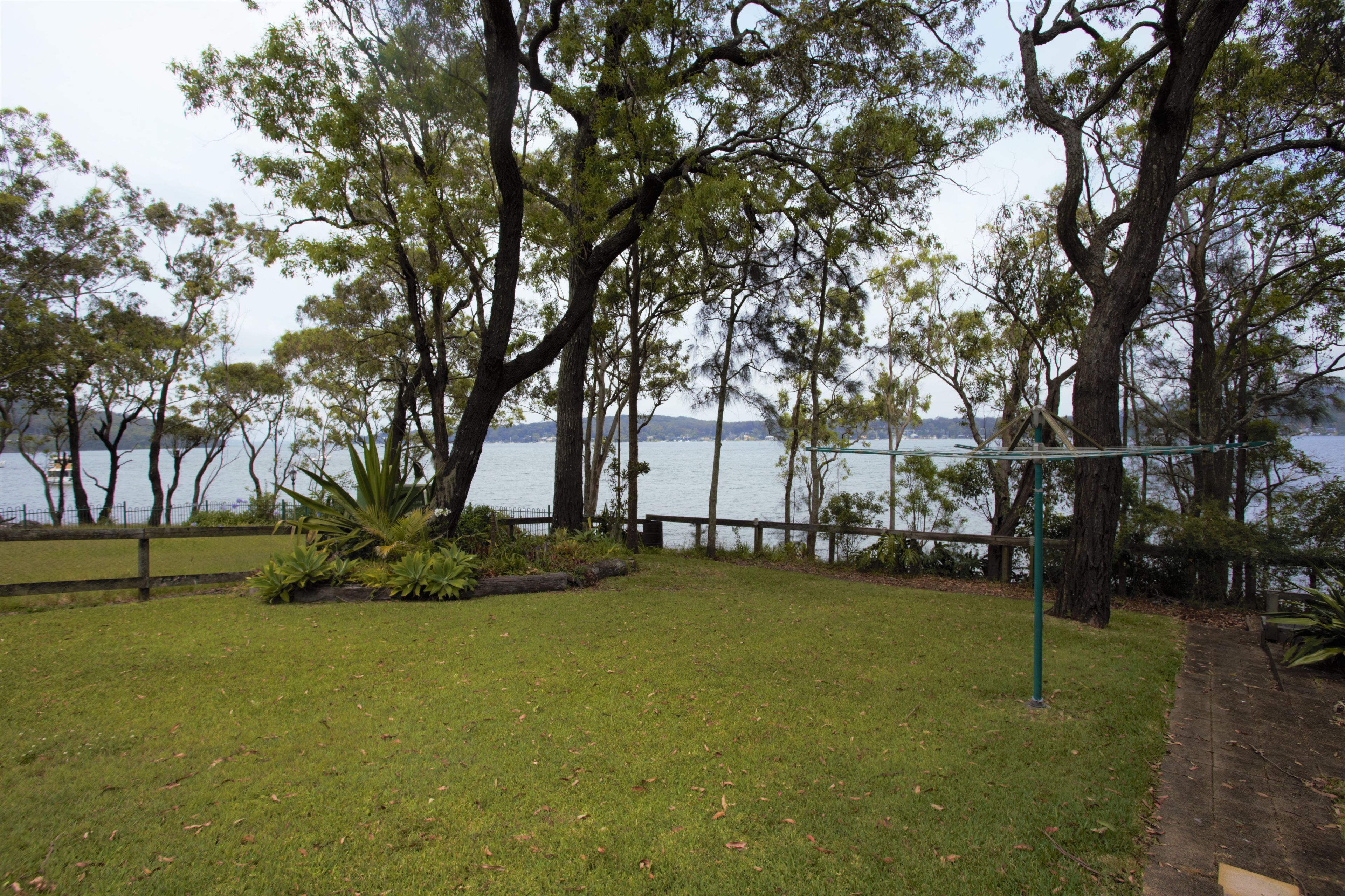 12 Pier Place, Bundabah, NSW 2324