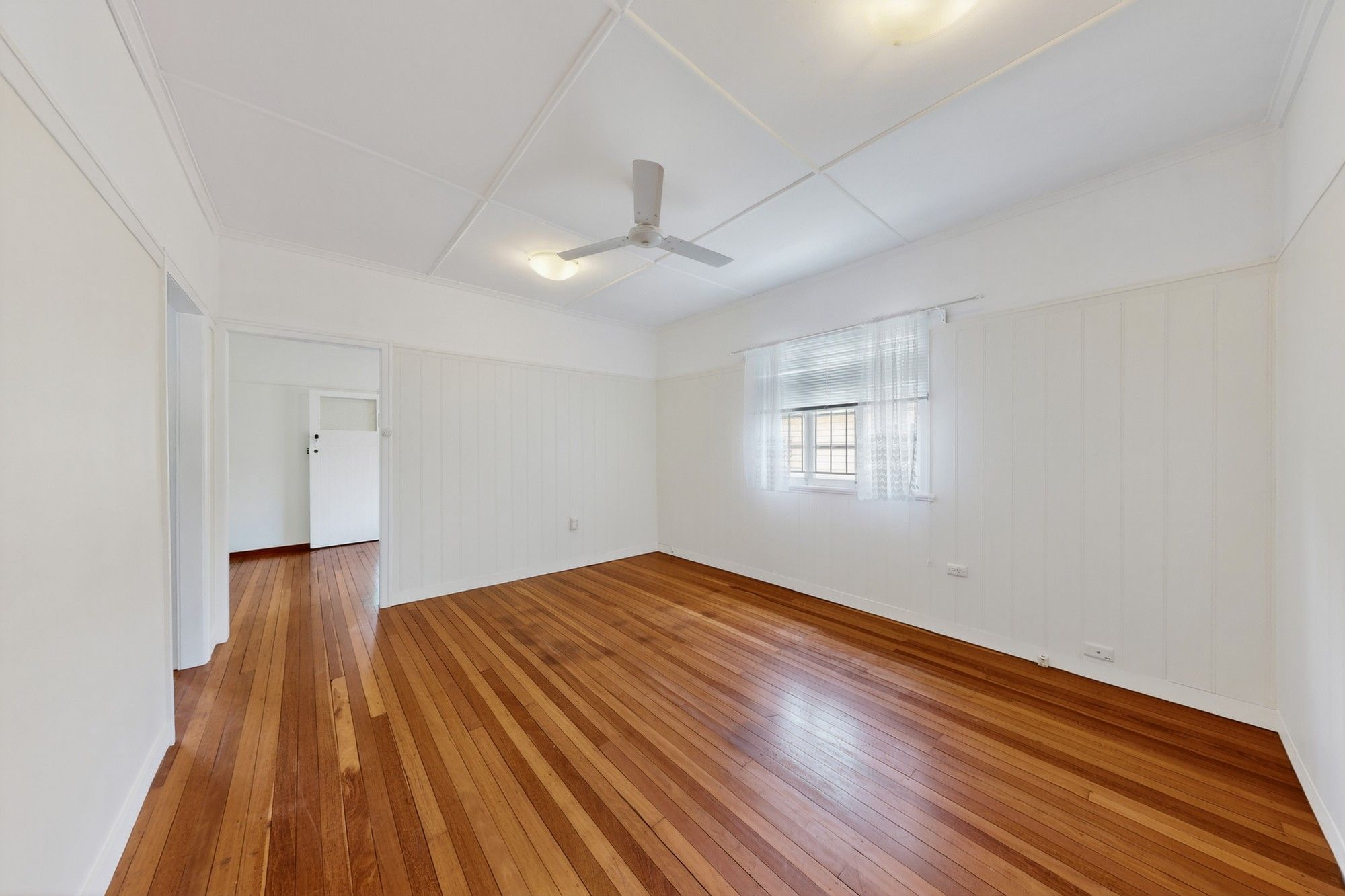 15 Trundle Street, Coorparoo, QLD 4151