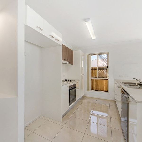 58 Benham Avenue, Kallangur, QLD 4503
