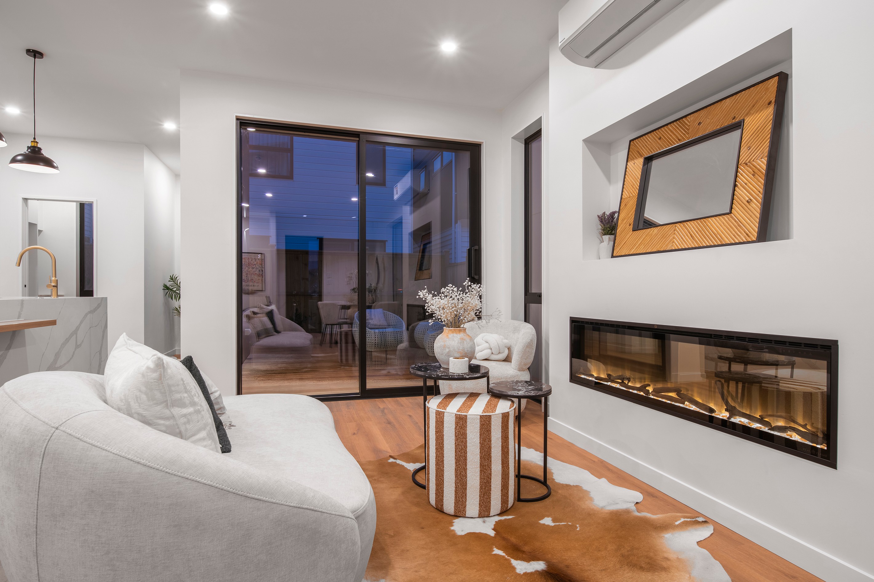 102E Te Oneroa Way, Long Bay, North Shore City