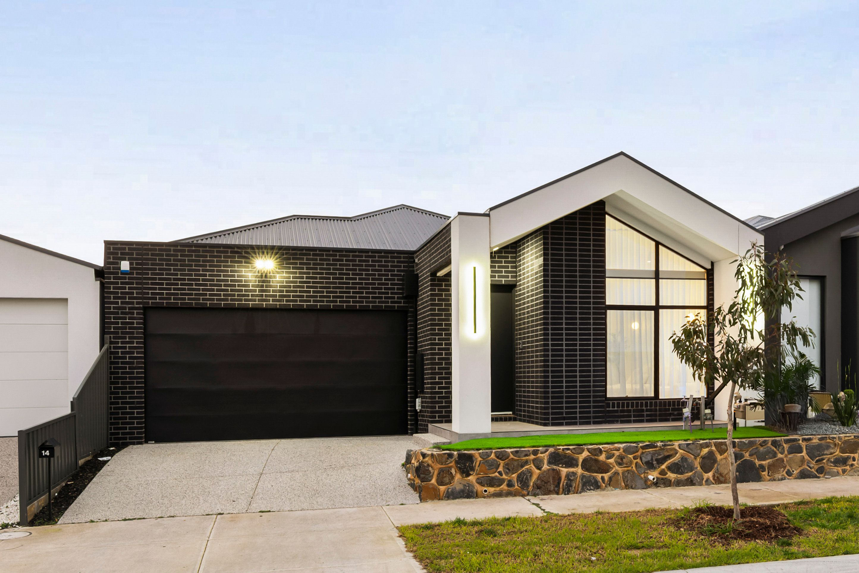 14 Bonnyview Road, Craigieburn, VIC 3064
