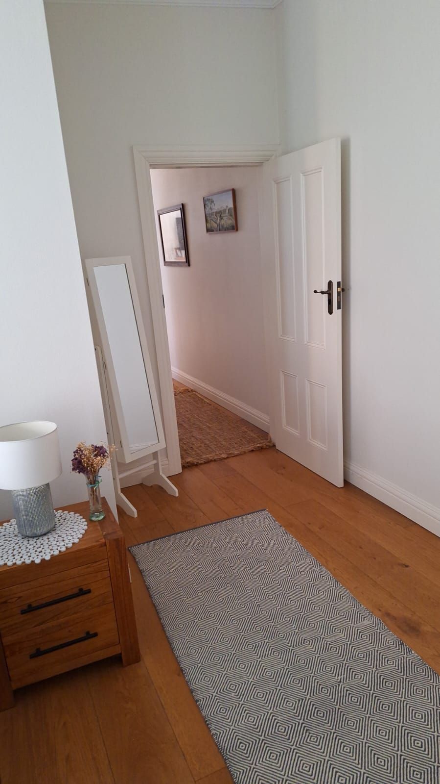 Granny Flat/27 Gordon Street — photo 3 of 8