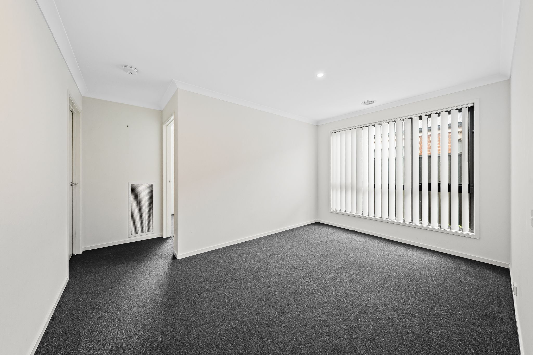 19 Burchill Avenue — photo 7 of 13