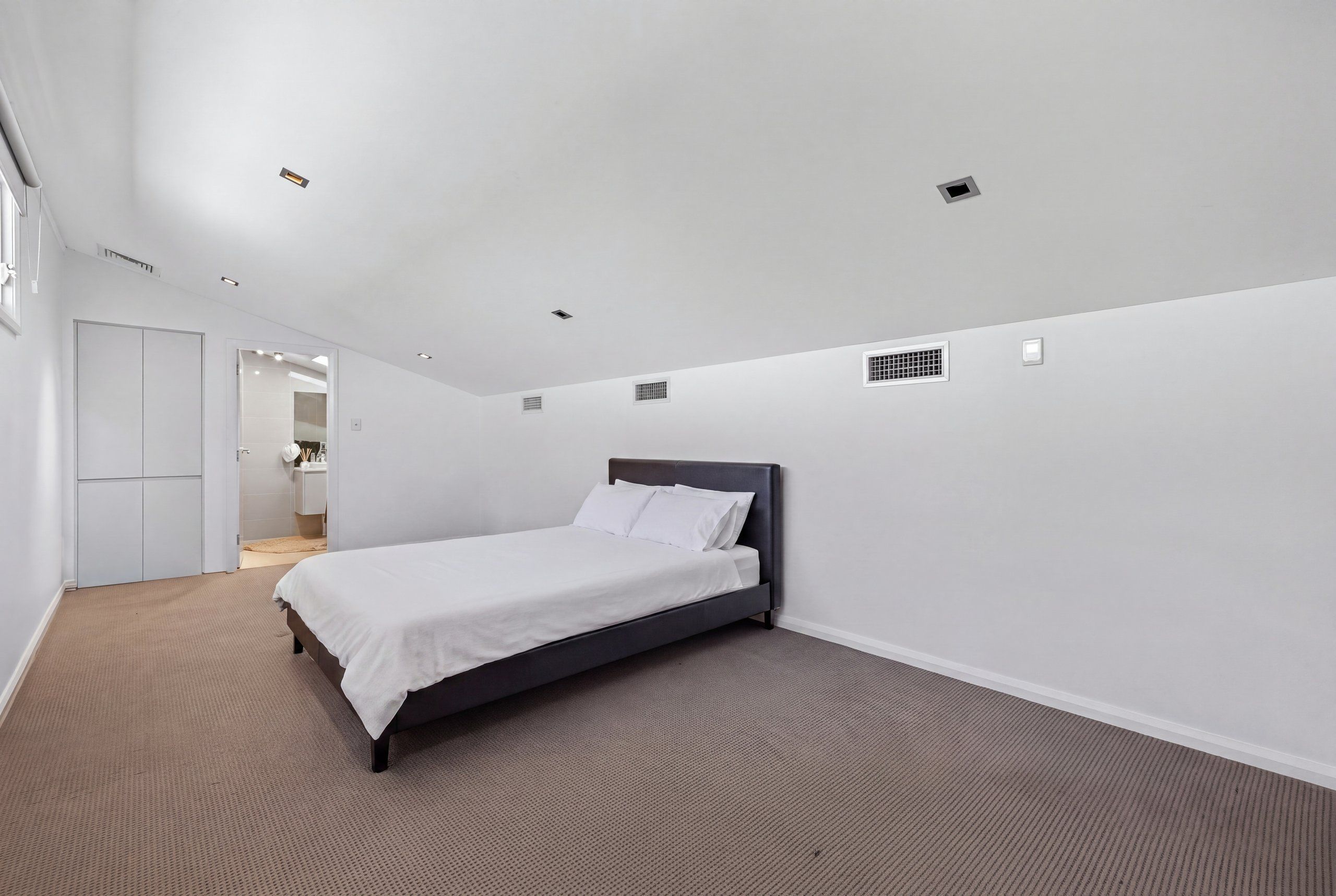 51 Bradley Drive — photo 14 of 23