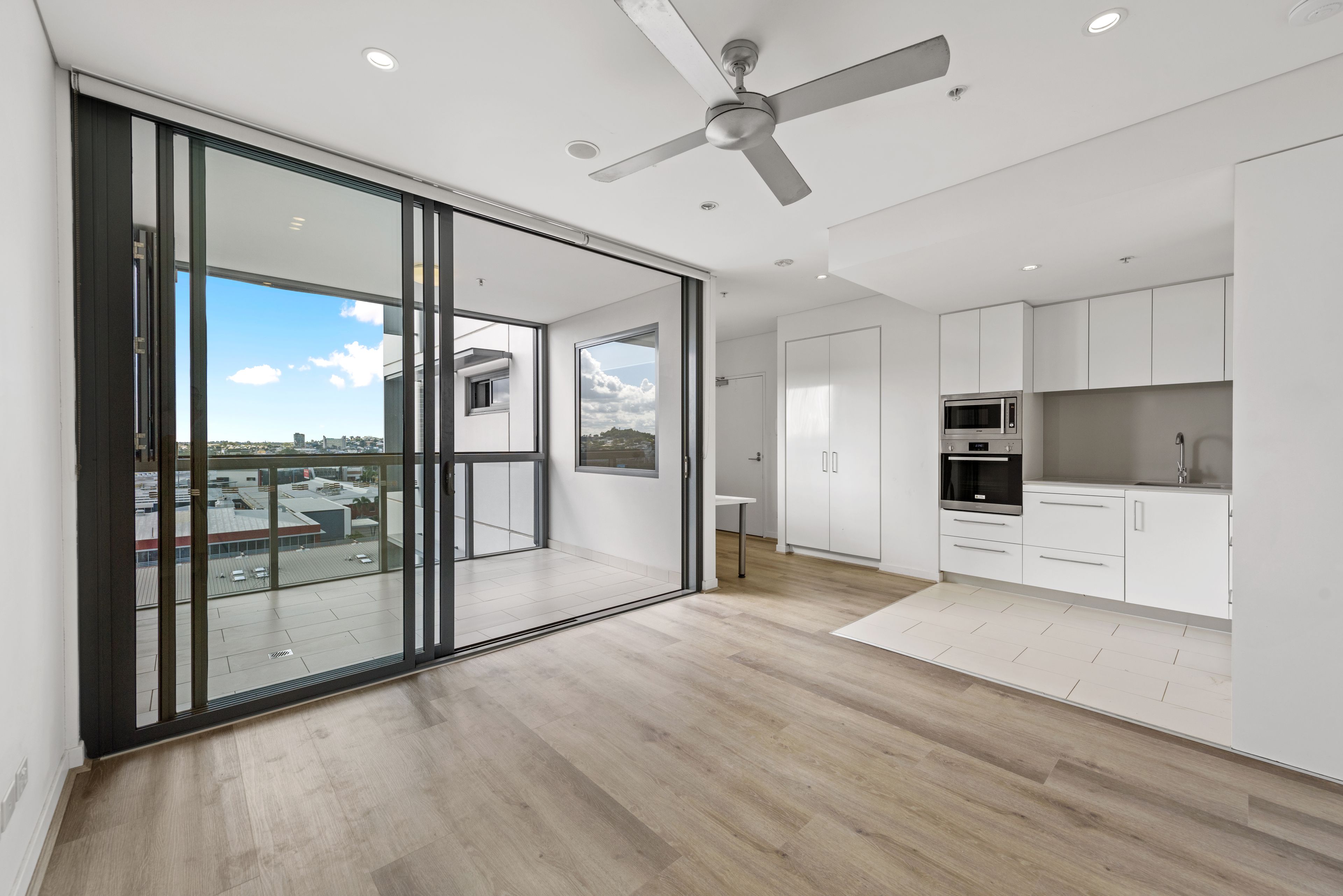 1053/16 Hamilton Place, Bowen Hills, QLD 4006