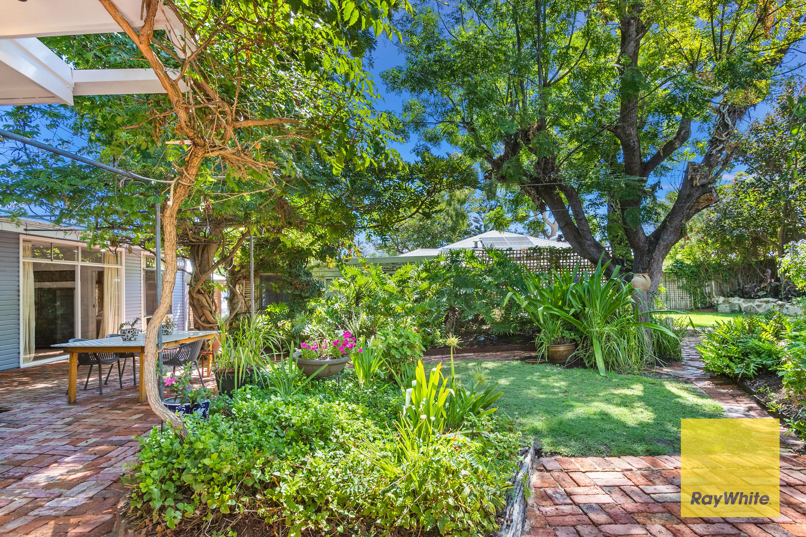 107 Shenton Road, Swanbourne, WA 6010