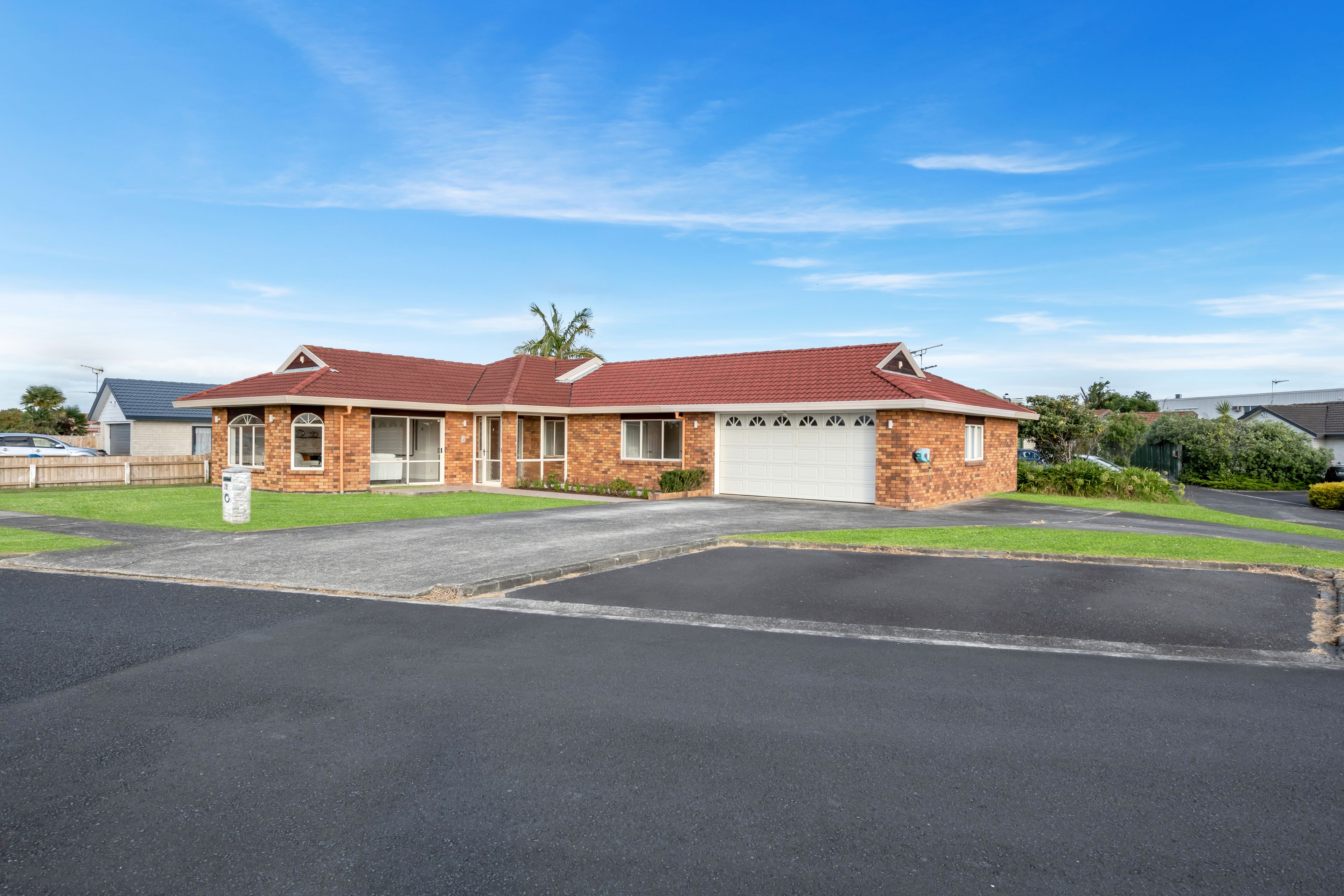 10 Tullis Place, Burswood, Manukau City