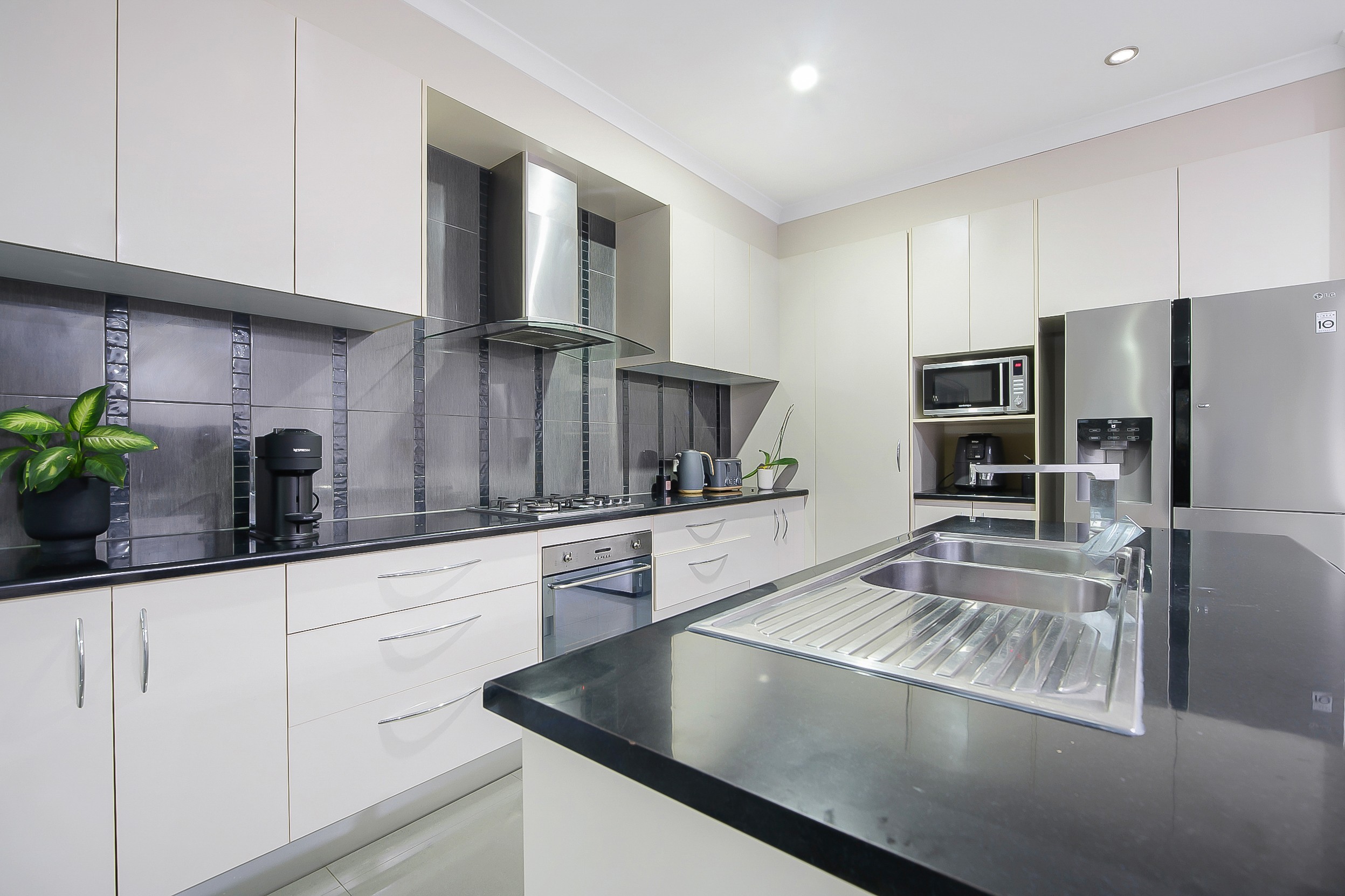 57 Cavella Drive, Glen Eden, QLD 4680