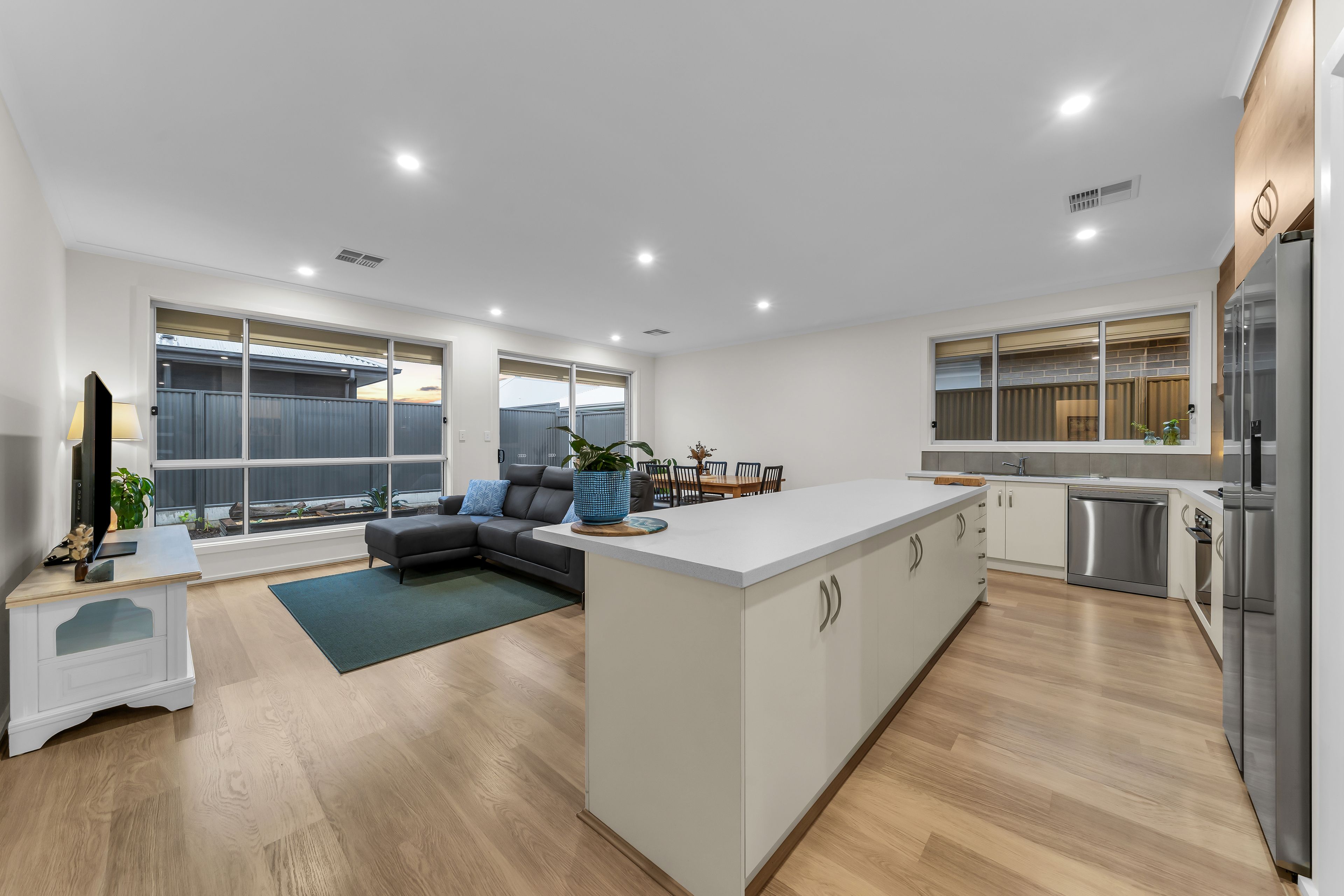 23 Corymbia Avenue — photo 7 of 30