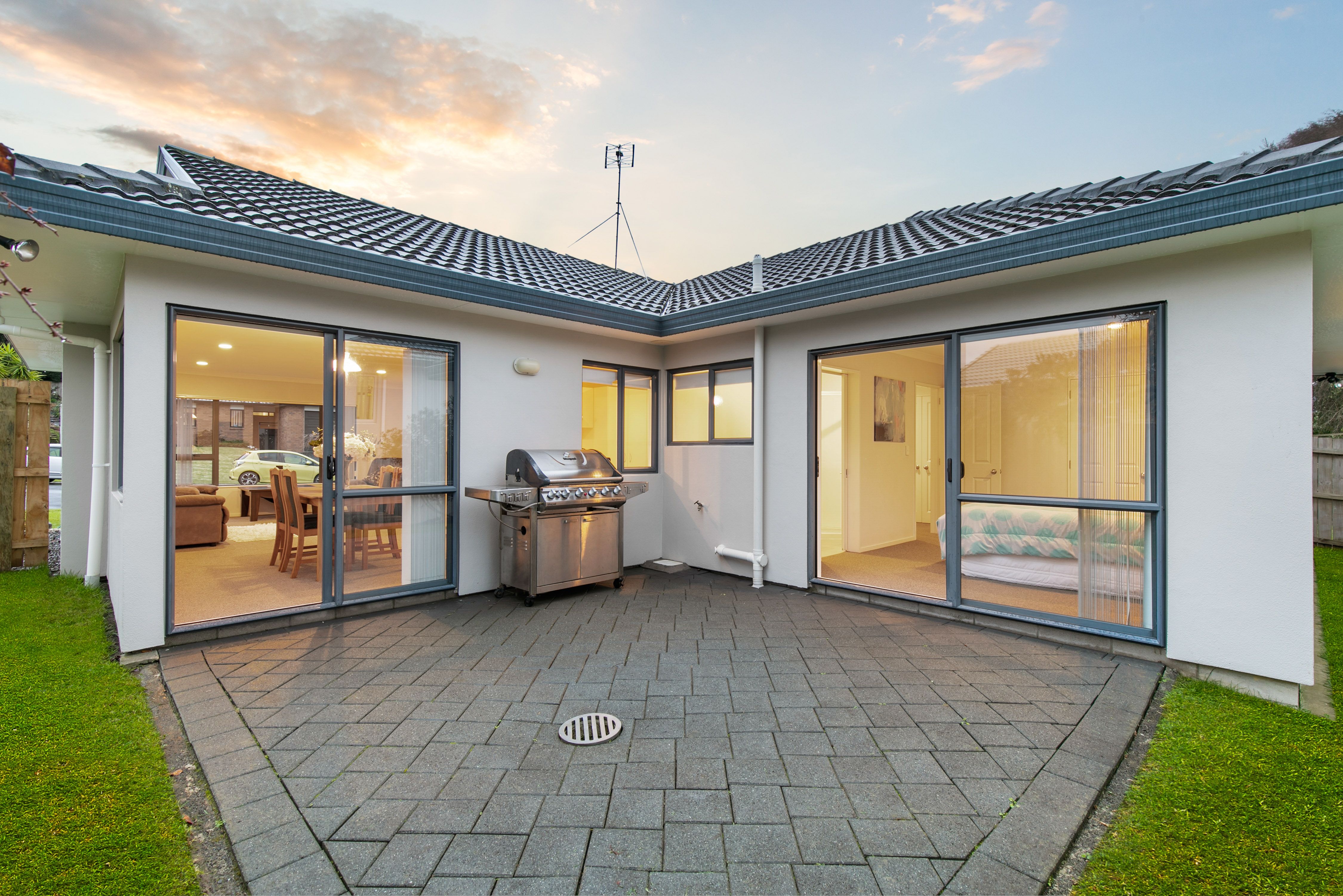 10 Mattalie Place, Alfriston, Manukau City