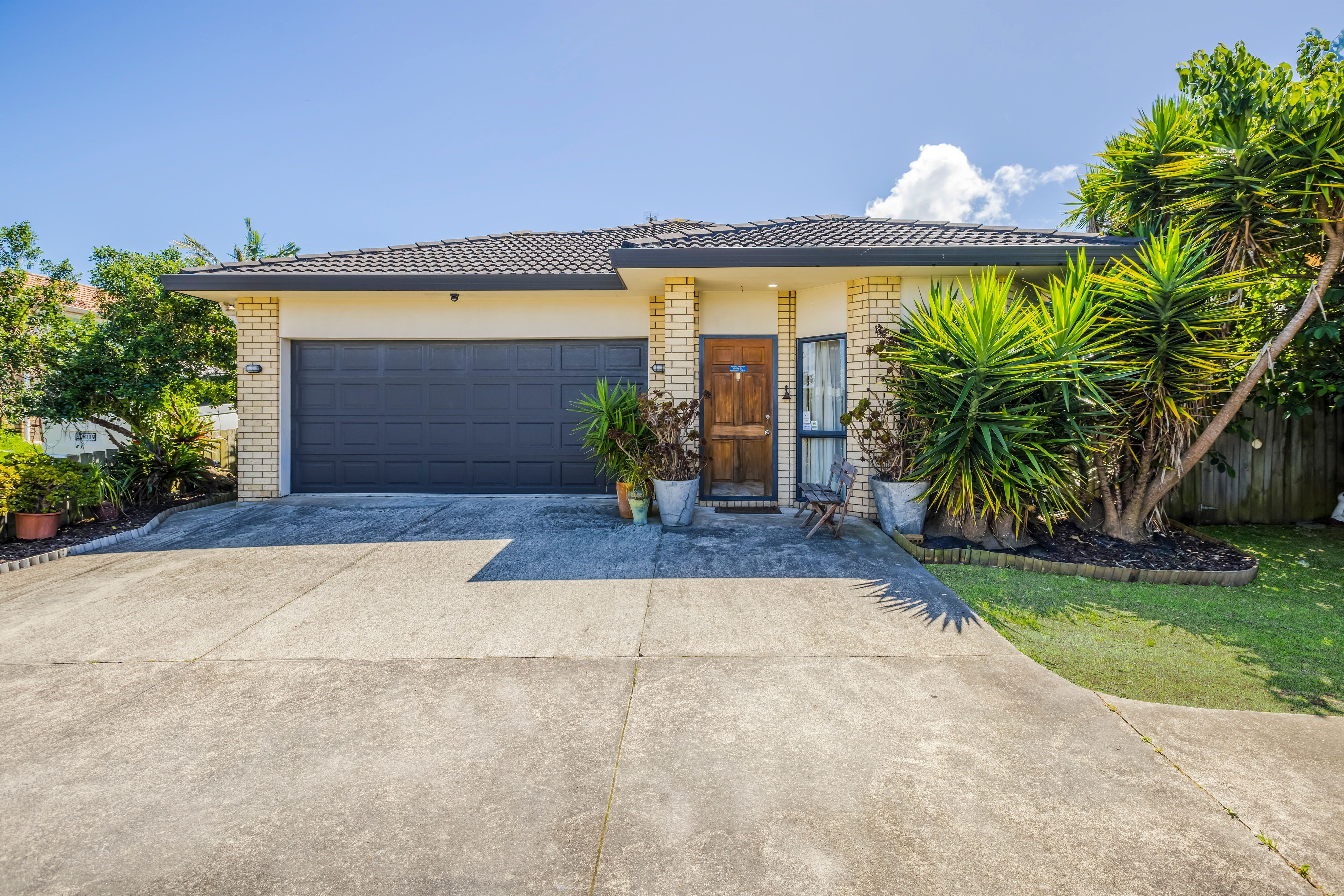 25 Titchmarsh Crescent, Flat Bush, Manukau City