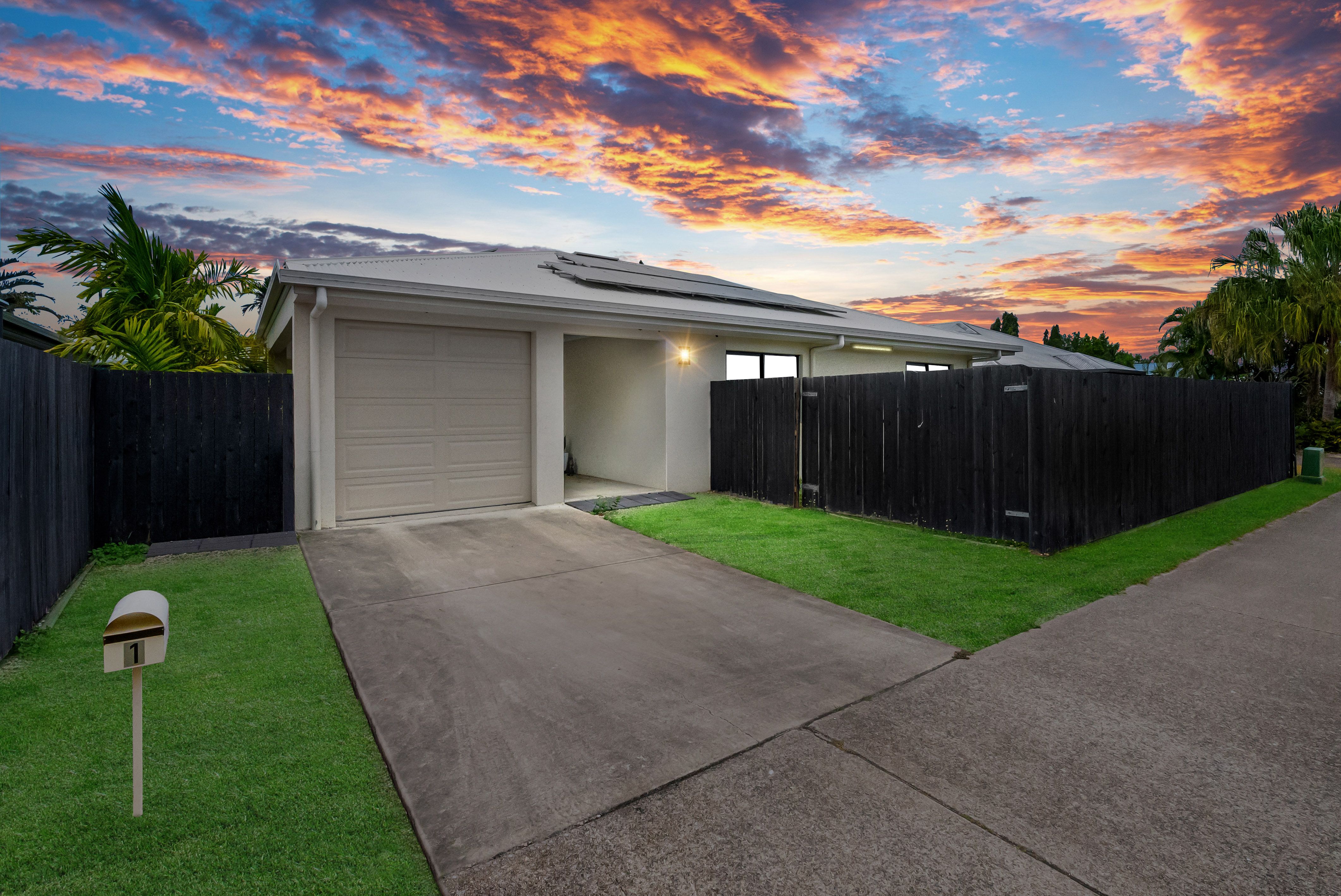 1 Seton Street, Trinity Park, QLD 4879