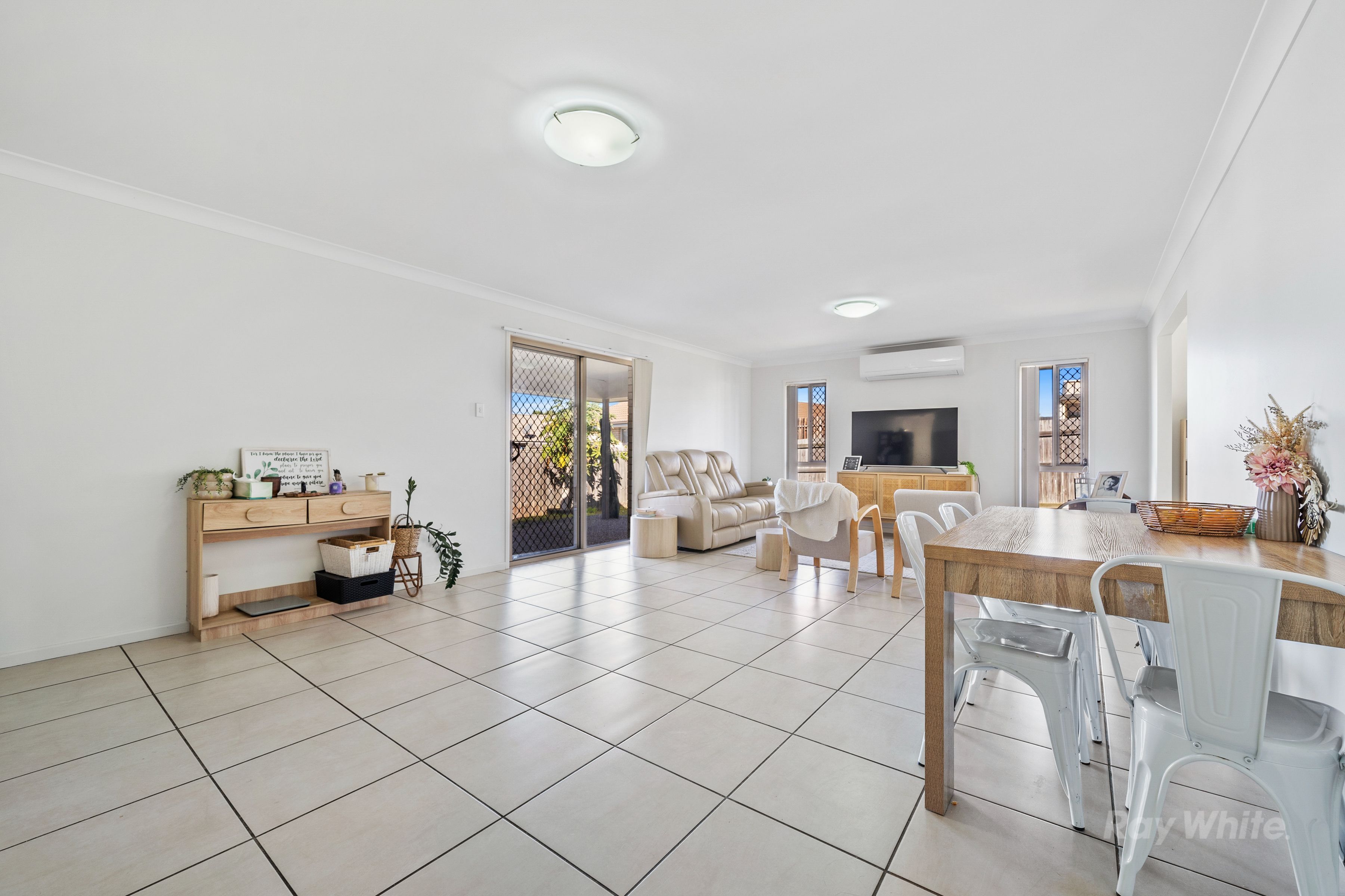 3 Diller Drive, Crestmead, QLD 4132