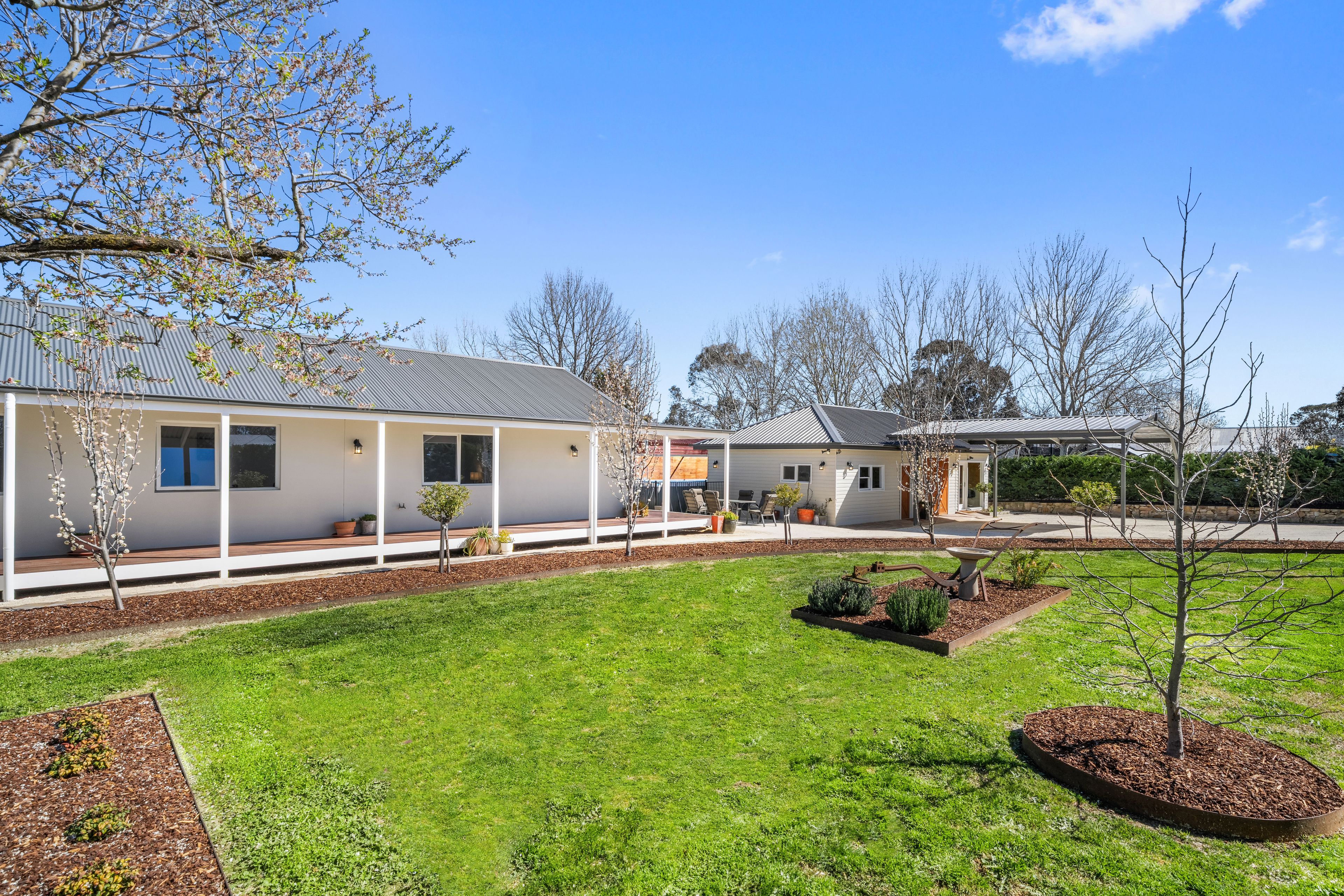 13 Harp Street , Gundaroo NSW 2620