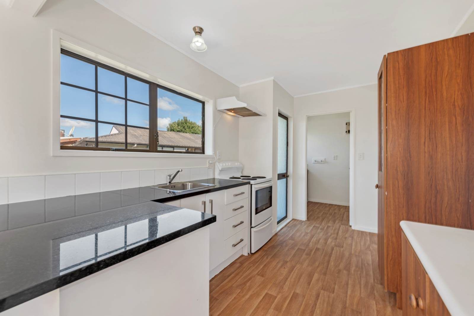 4 Aspiring Avenue, Clover Park, Manukau City