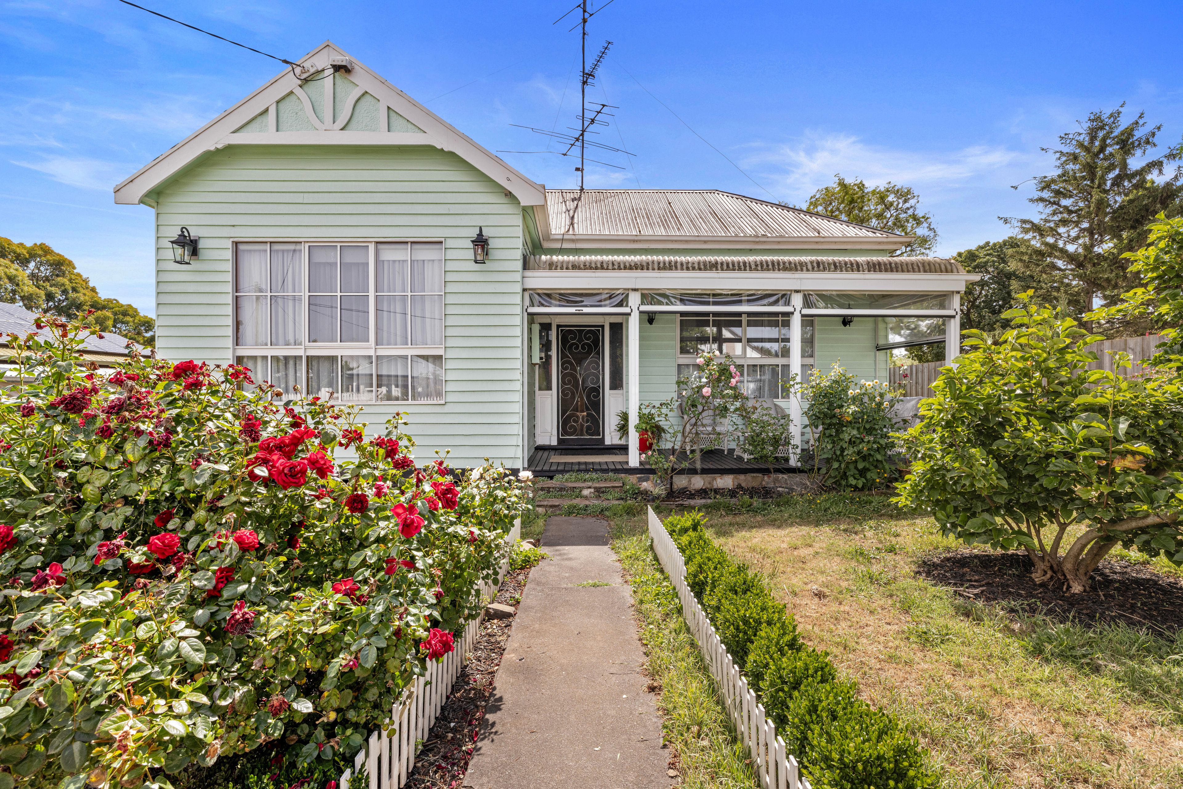 33 Ritchie Street, Leongatha VIC 3953