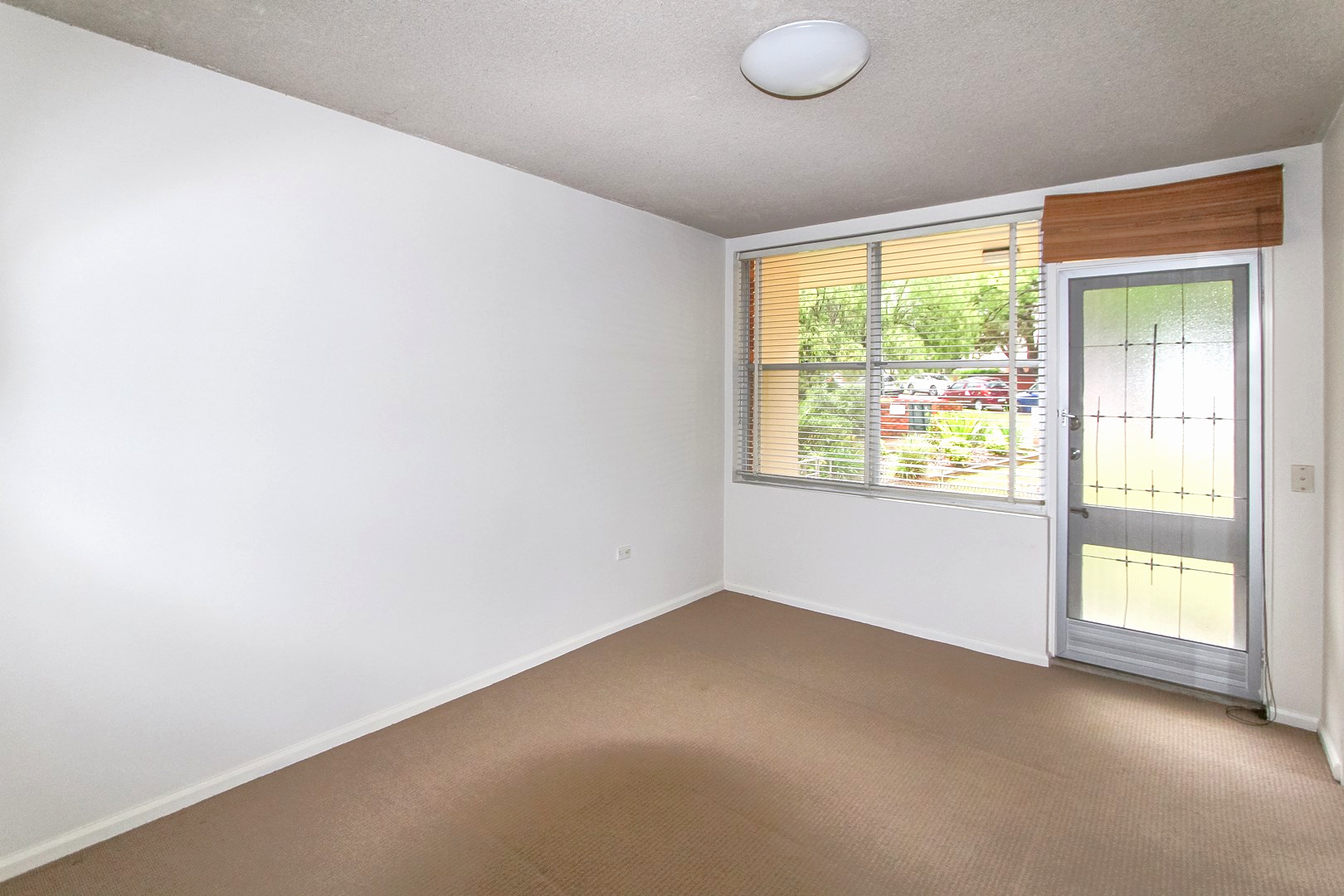 2/54 Meadow Crescent, Meadowbank, NSW 2114