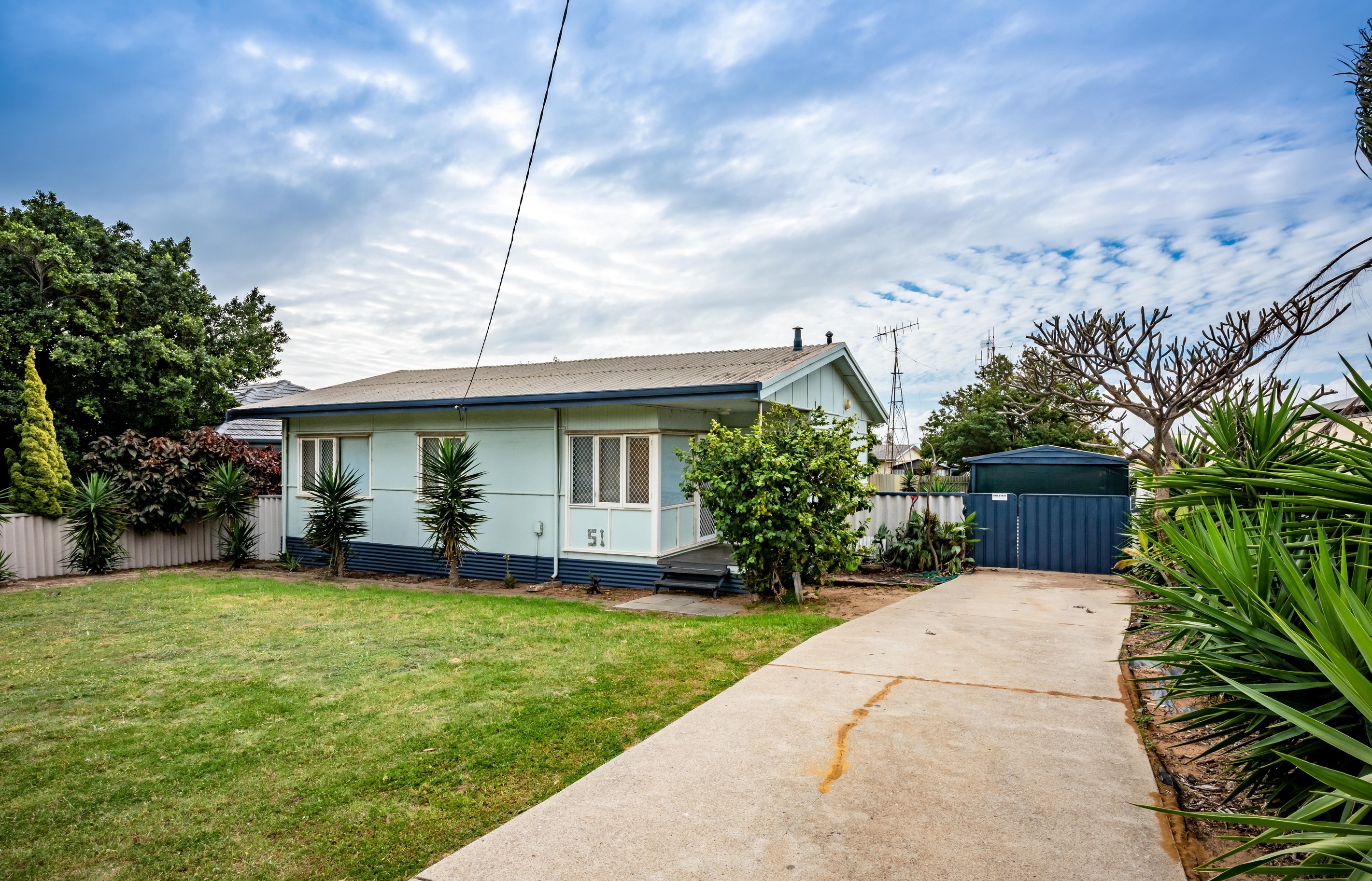 51 Abelia Street, Rangeway, WA 6530
