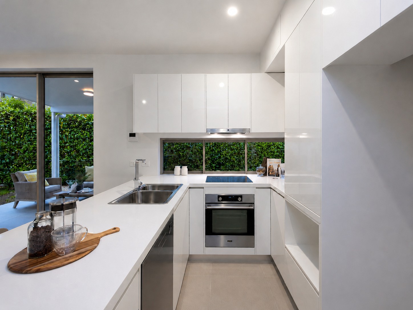 1/10 Gary Street, Morningside, QLD 4170