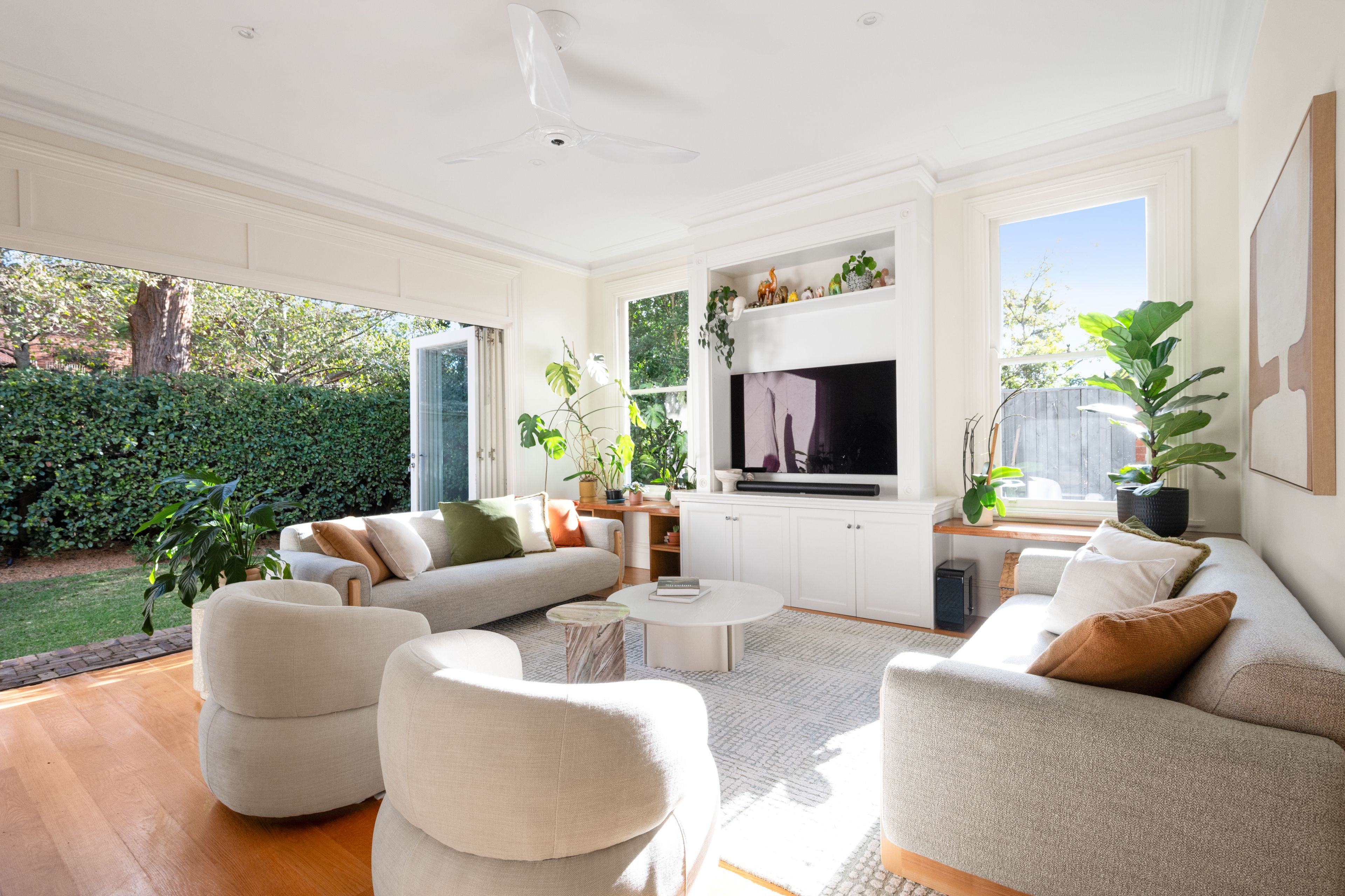 6 Canrobert Street — photo 5 of 15
