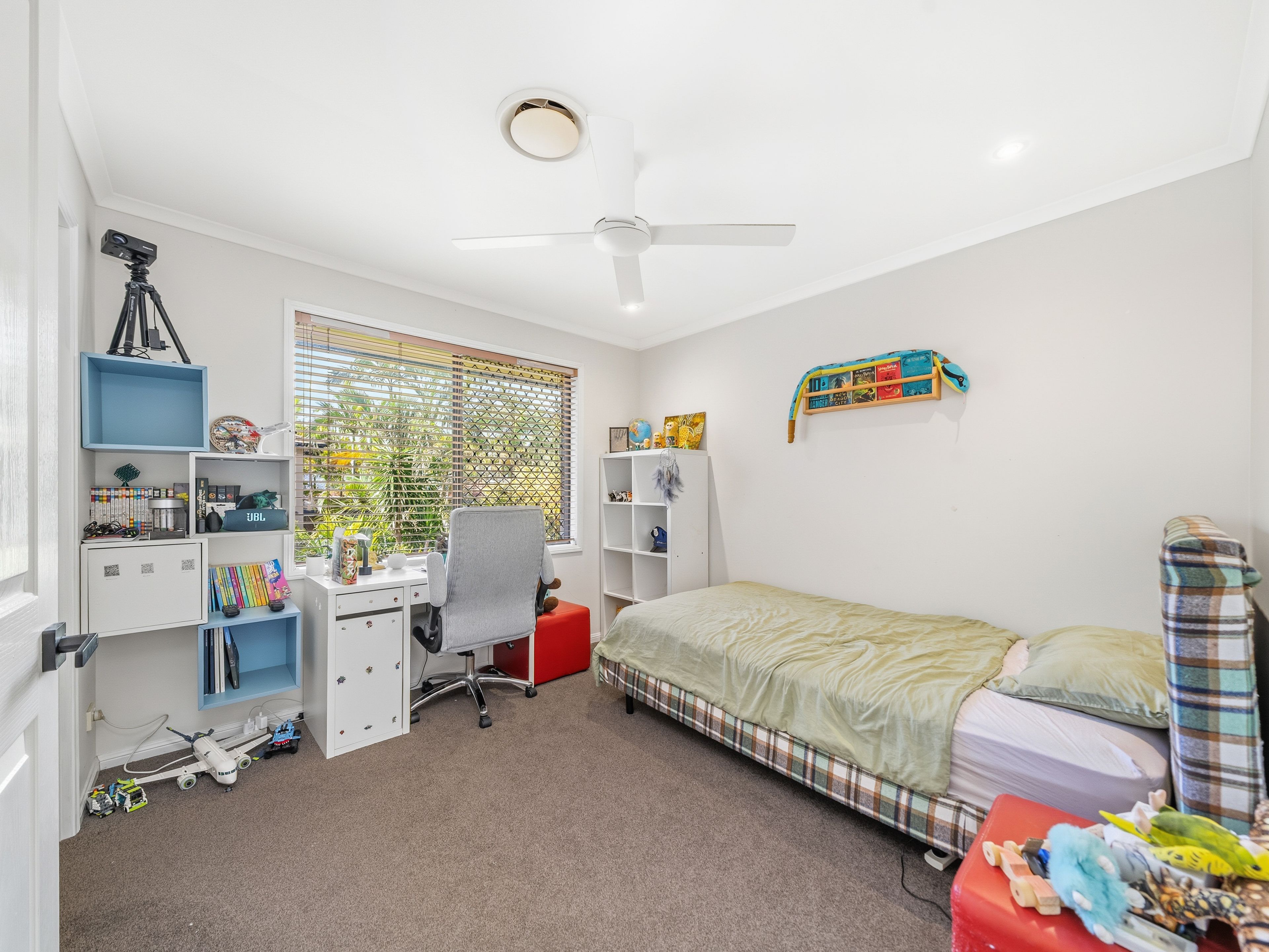 20 Litchfield Court — photo 13 of 24