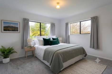 17 Ballantrae, Highlands Park, New Plymouth District