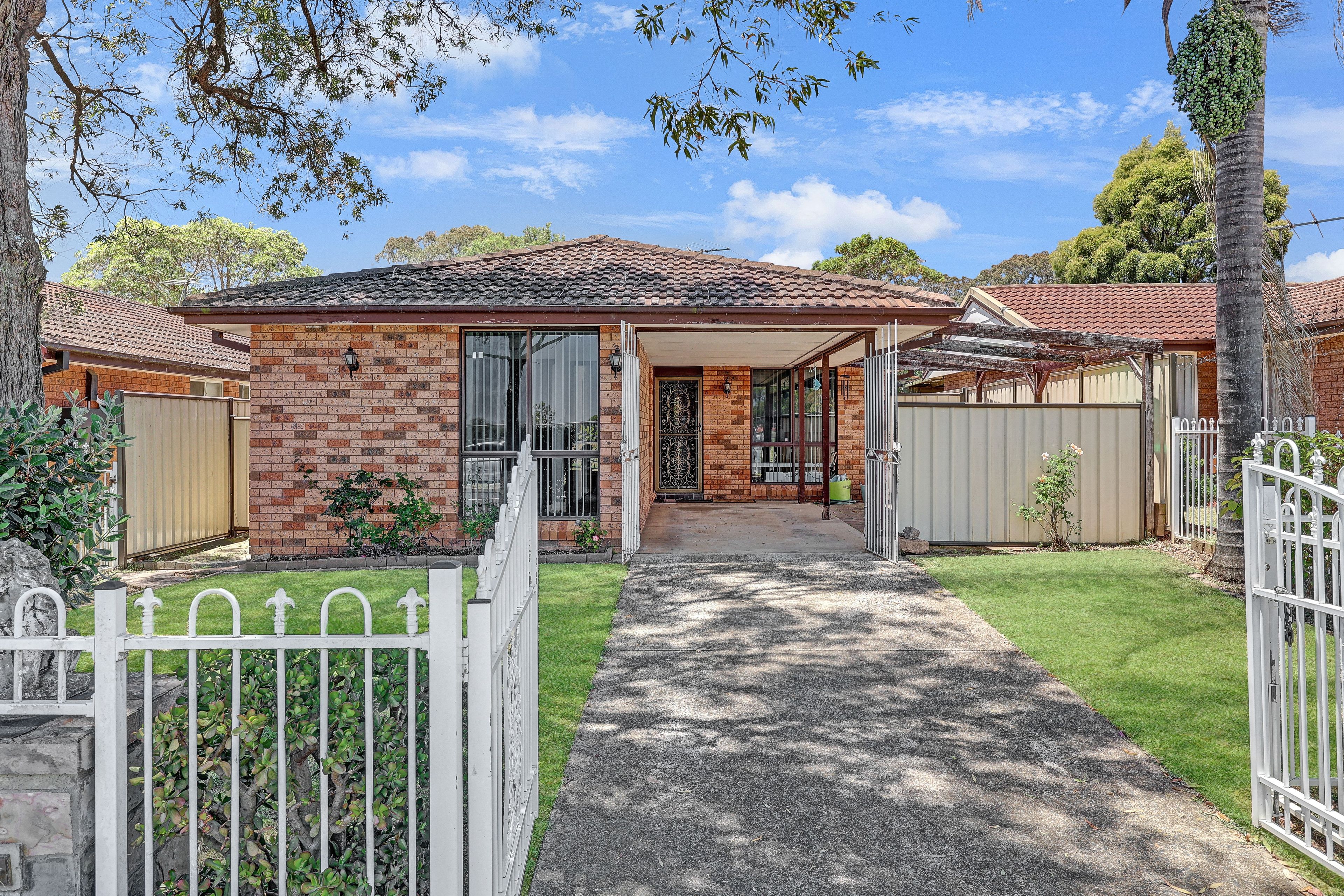79 Karrabul Road, St Helens Park, NSW 2560