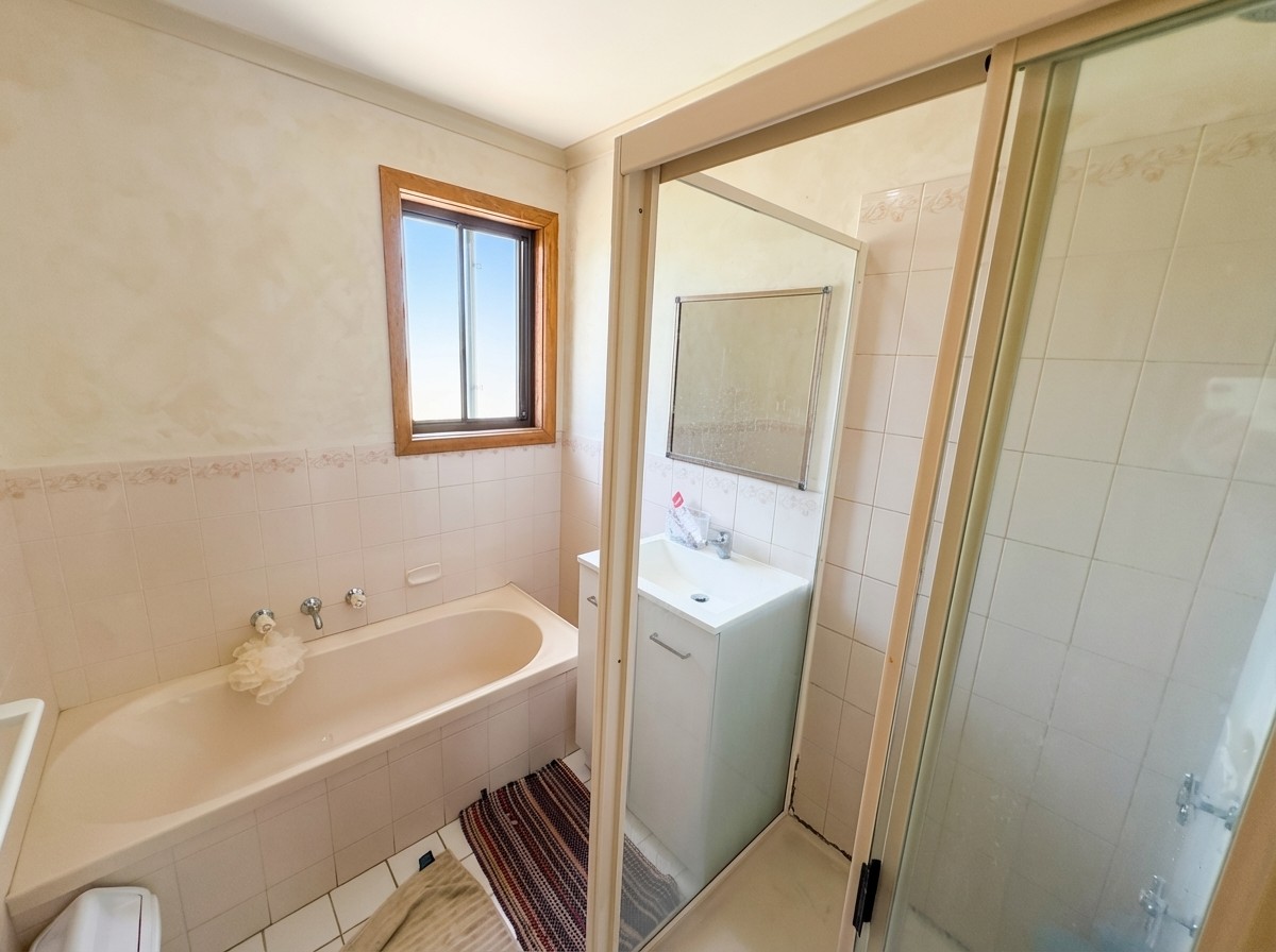 49 Albert Parade, Bordertown, SA 5268