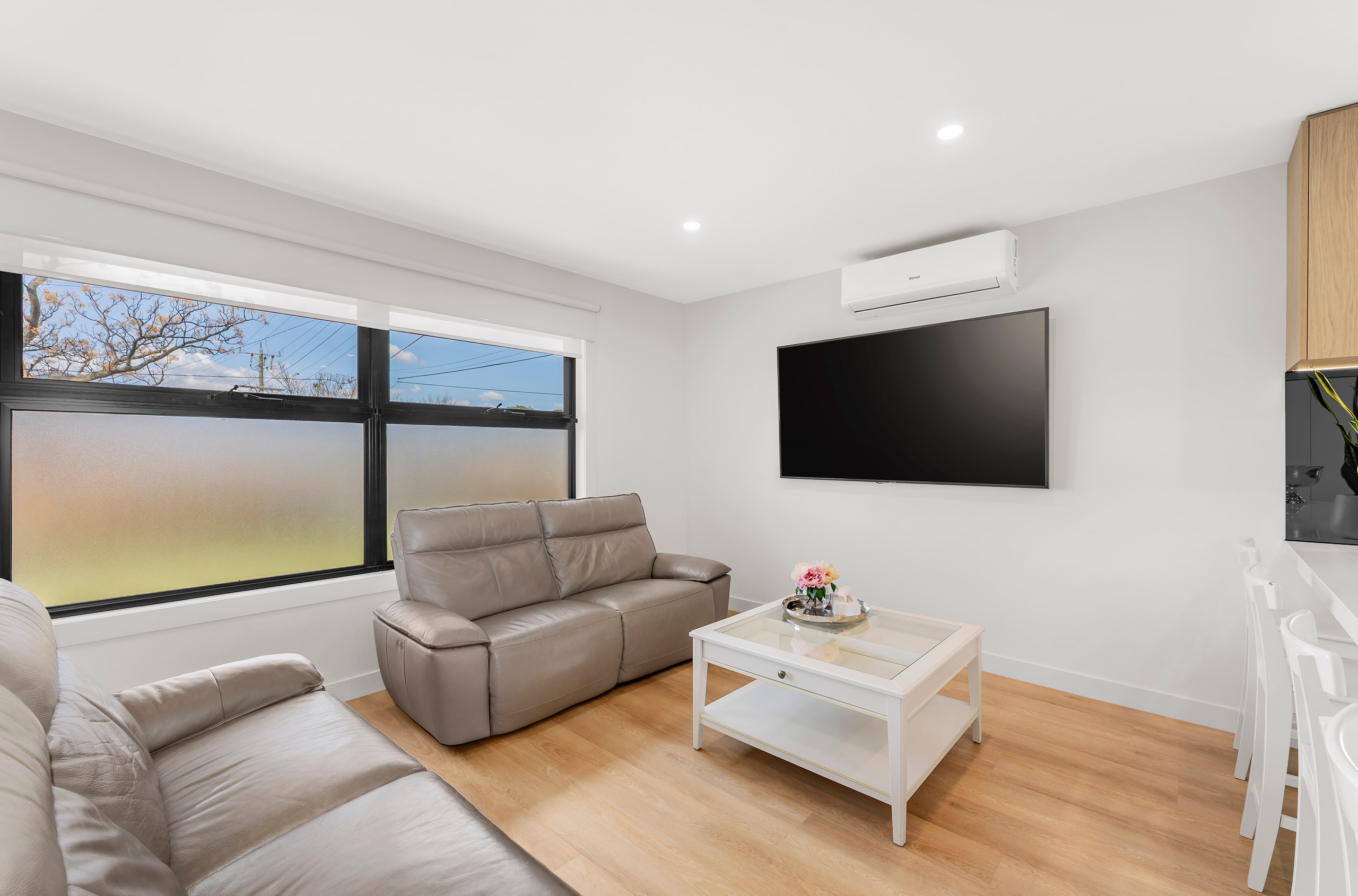 11 Melaleuca Drive, Clarinda, VIC 3169