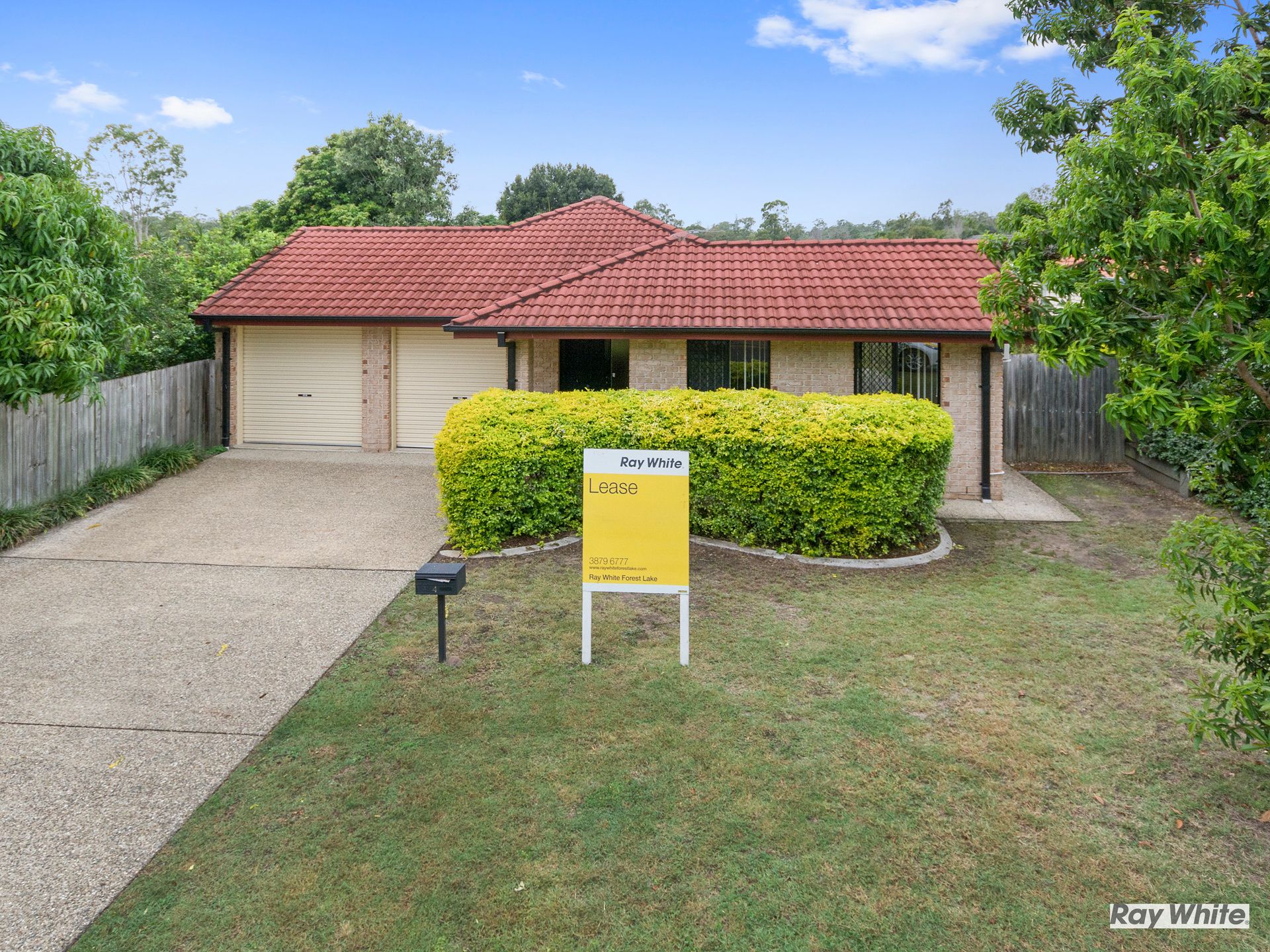 4 Bullen Circuit, Forest Lake, QLD 4078