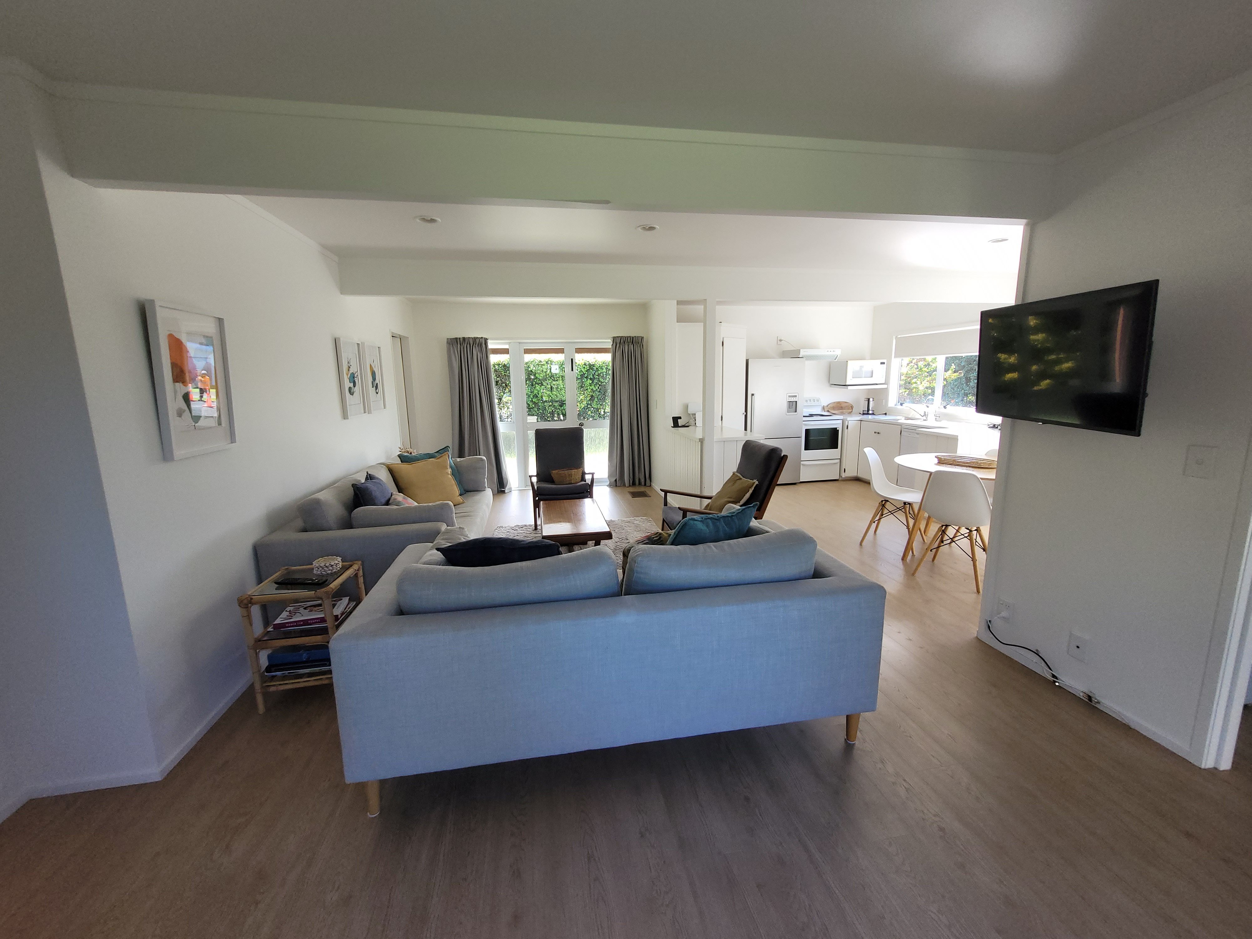 232 Rangi Avenue, Whangamata, Thames Coromandel District 3620 Holiday