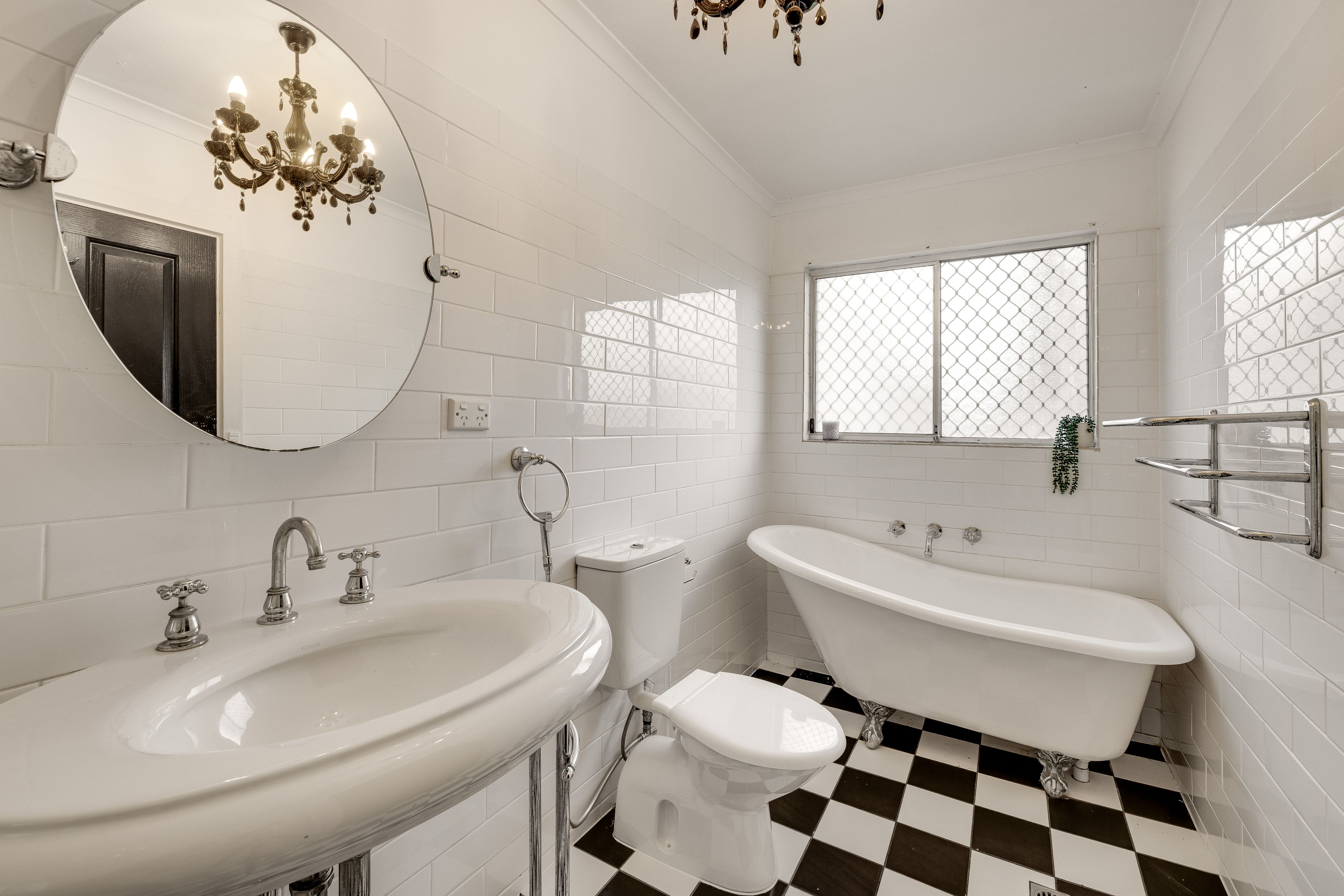 2/13 Exmouth Road — photo 3 of 16