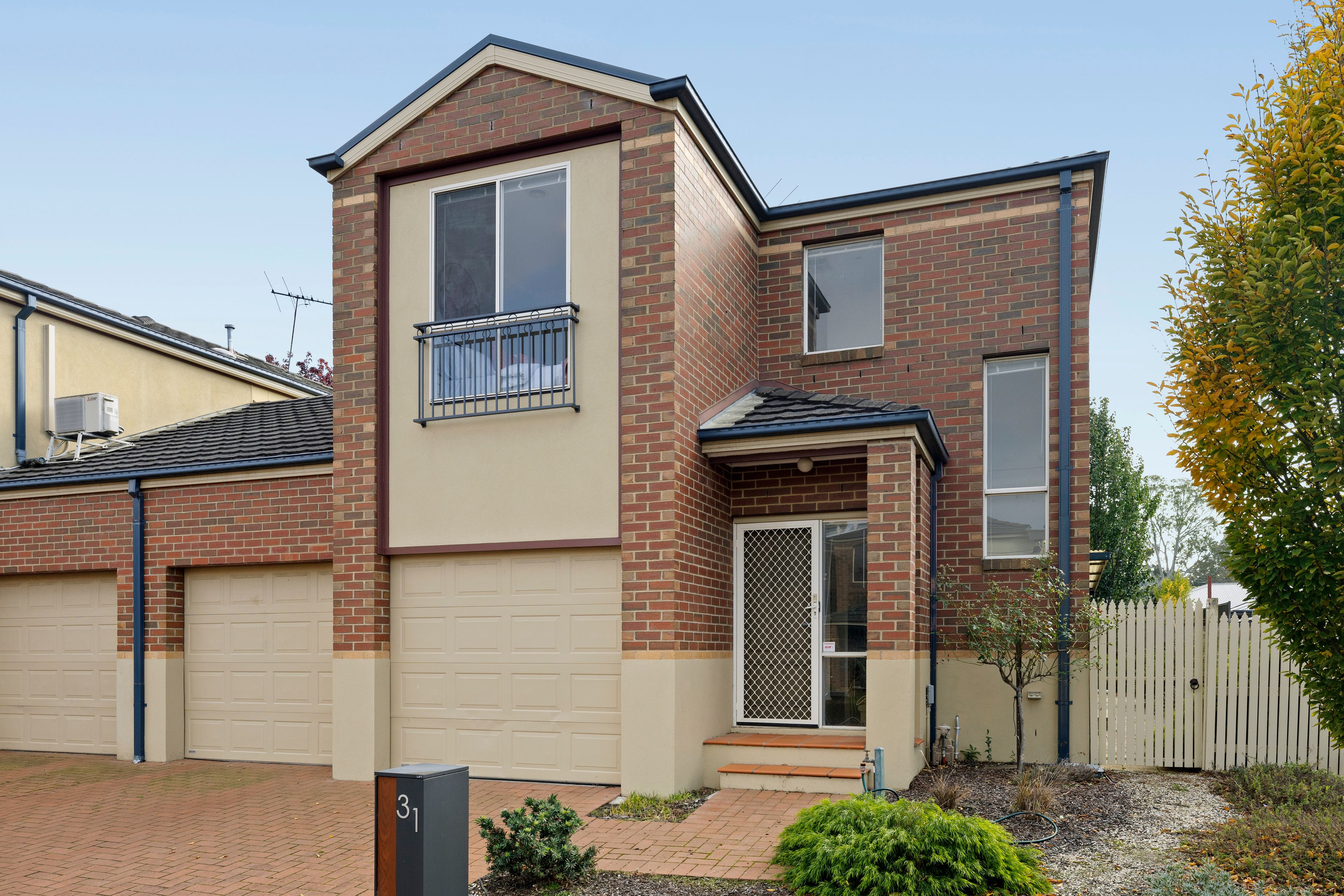 31 Watling Grove, Ferntree Gully VIC 3156
