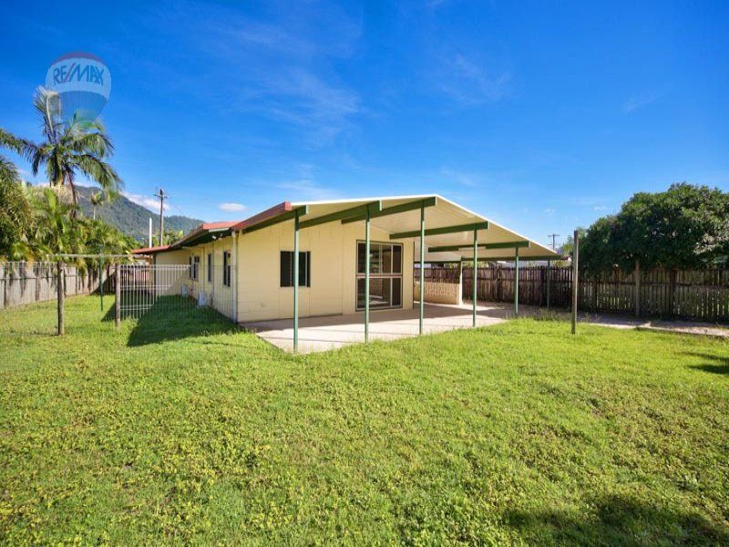 32 Sperring Street — photo from Ray White Cairns