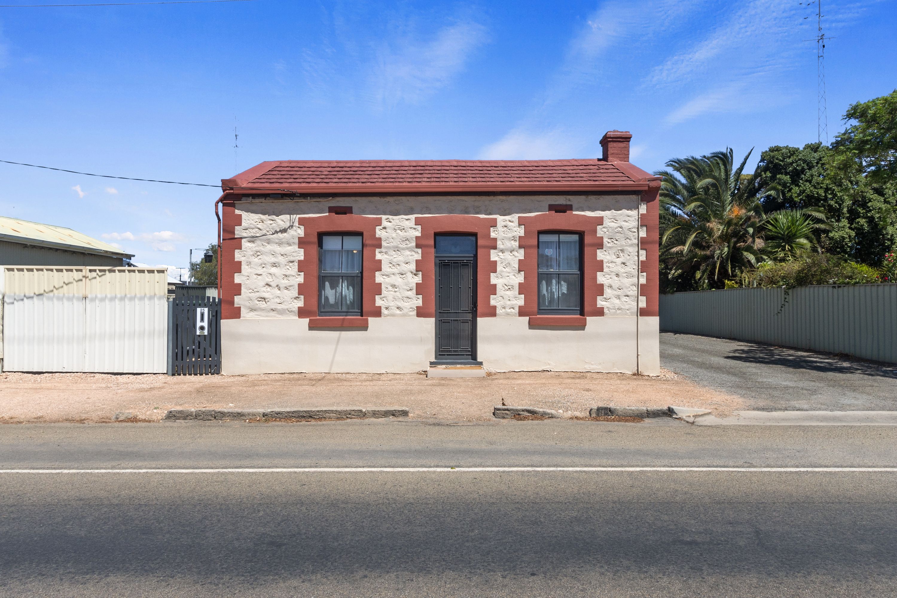 25 Waring Street, Kadina, SA 5554