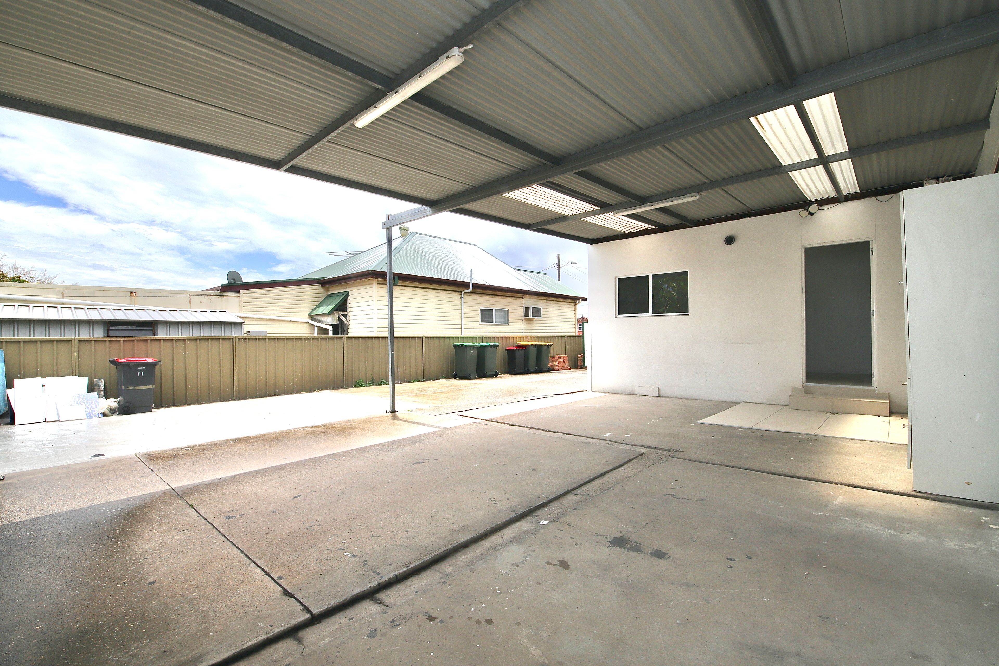 11 King Georges Road — photo 10 of 10