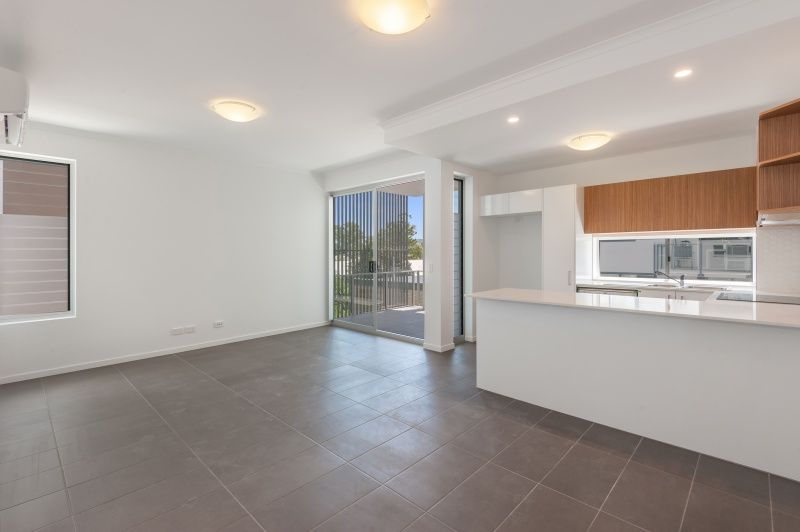 201/60 Hood Street, Sherwood, QLD 4075