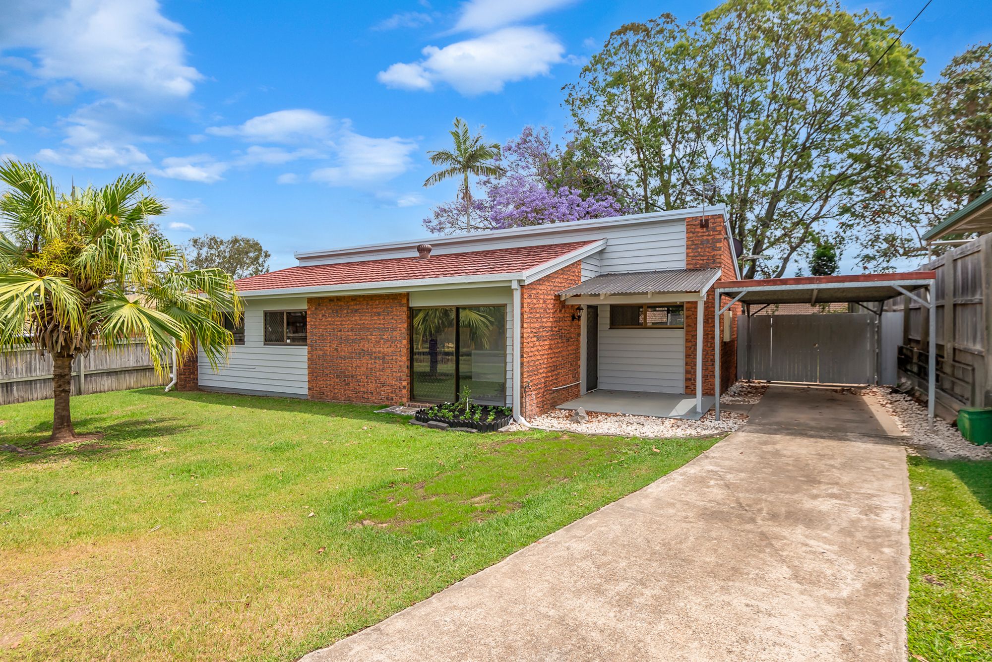 11 Sturt Drive, Redbank Plains QLD 4301