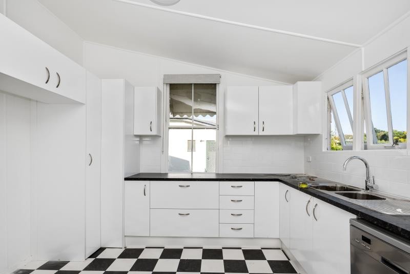 15 Moffat Street, Paddington, QLD 4064