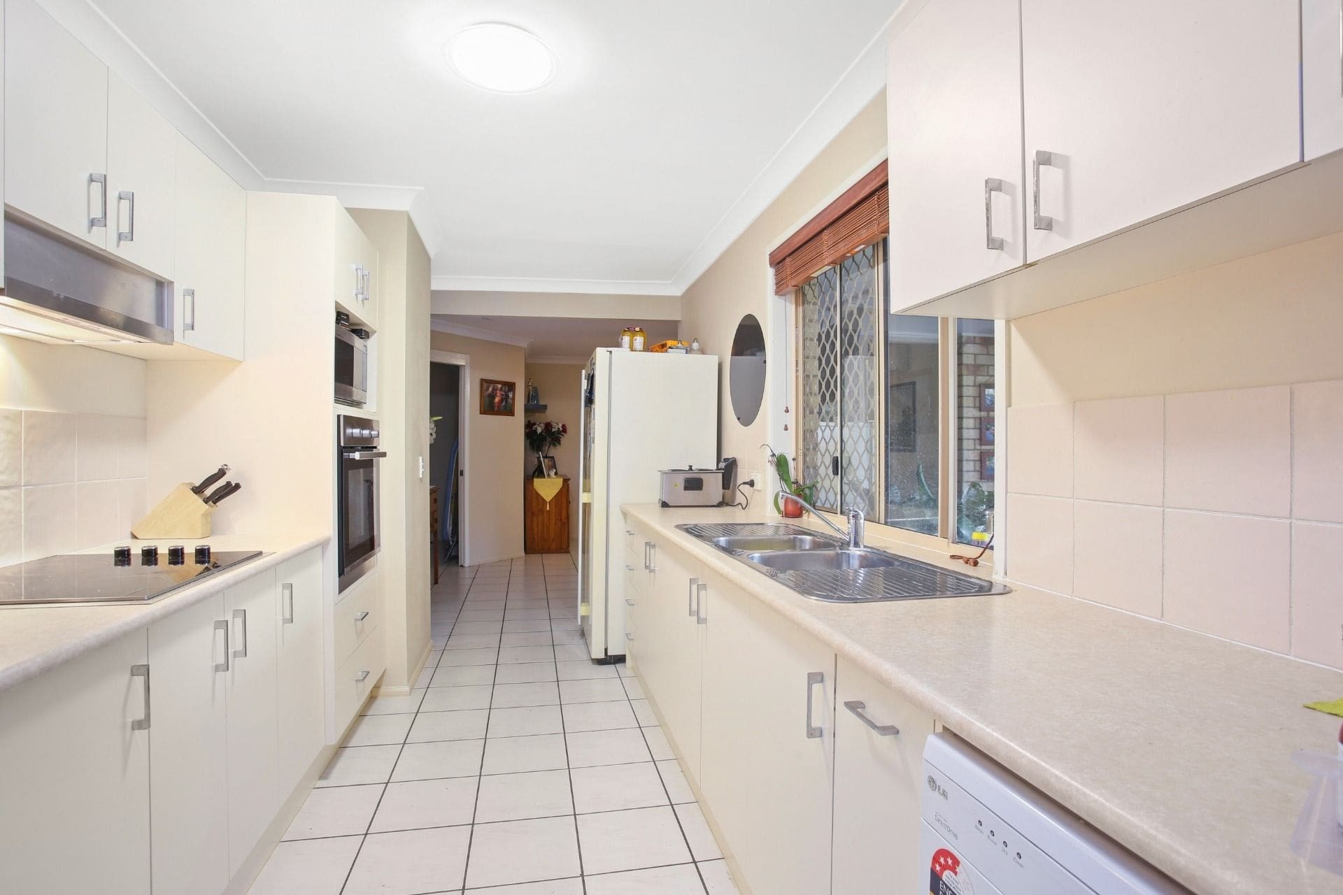 26 Victory Street, Raceview, QLD 4305