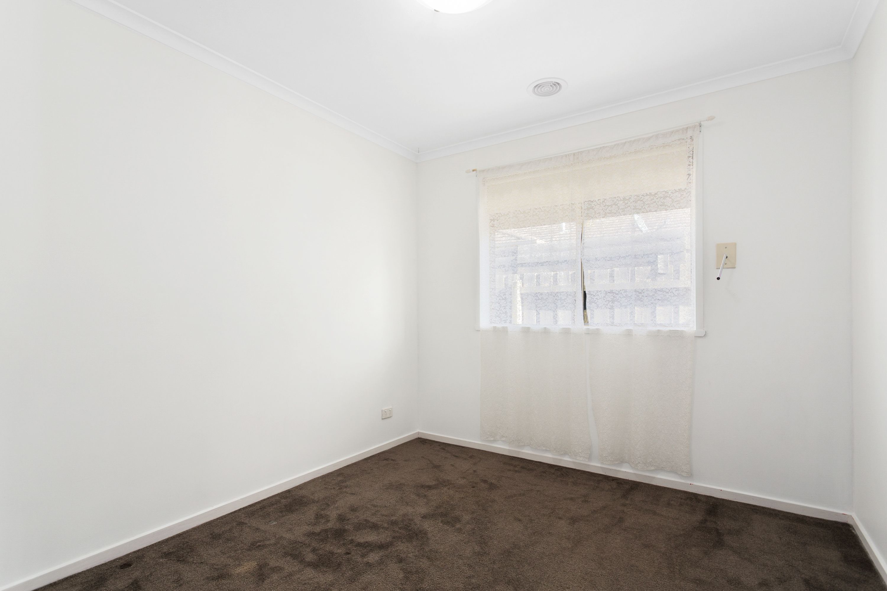8 Claire Close — photo 20 of 27