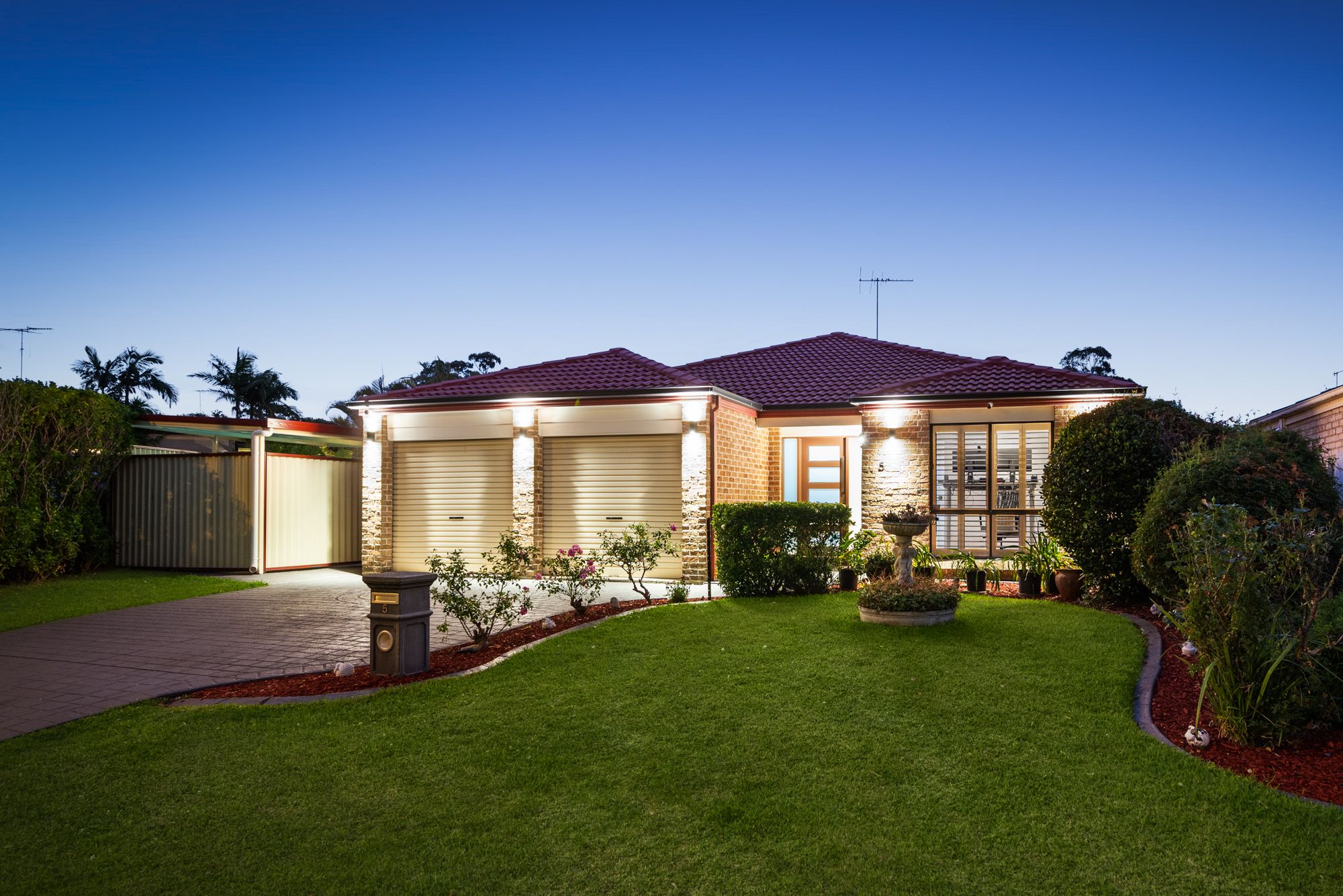 5 Warin Place, Glenmore Park, NSW 2745