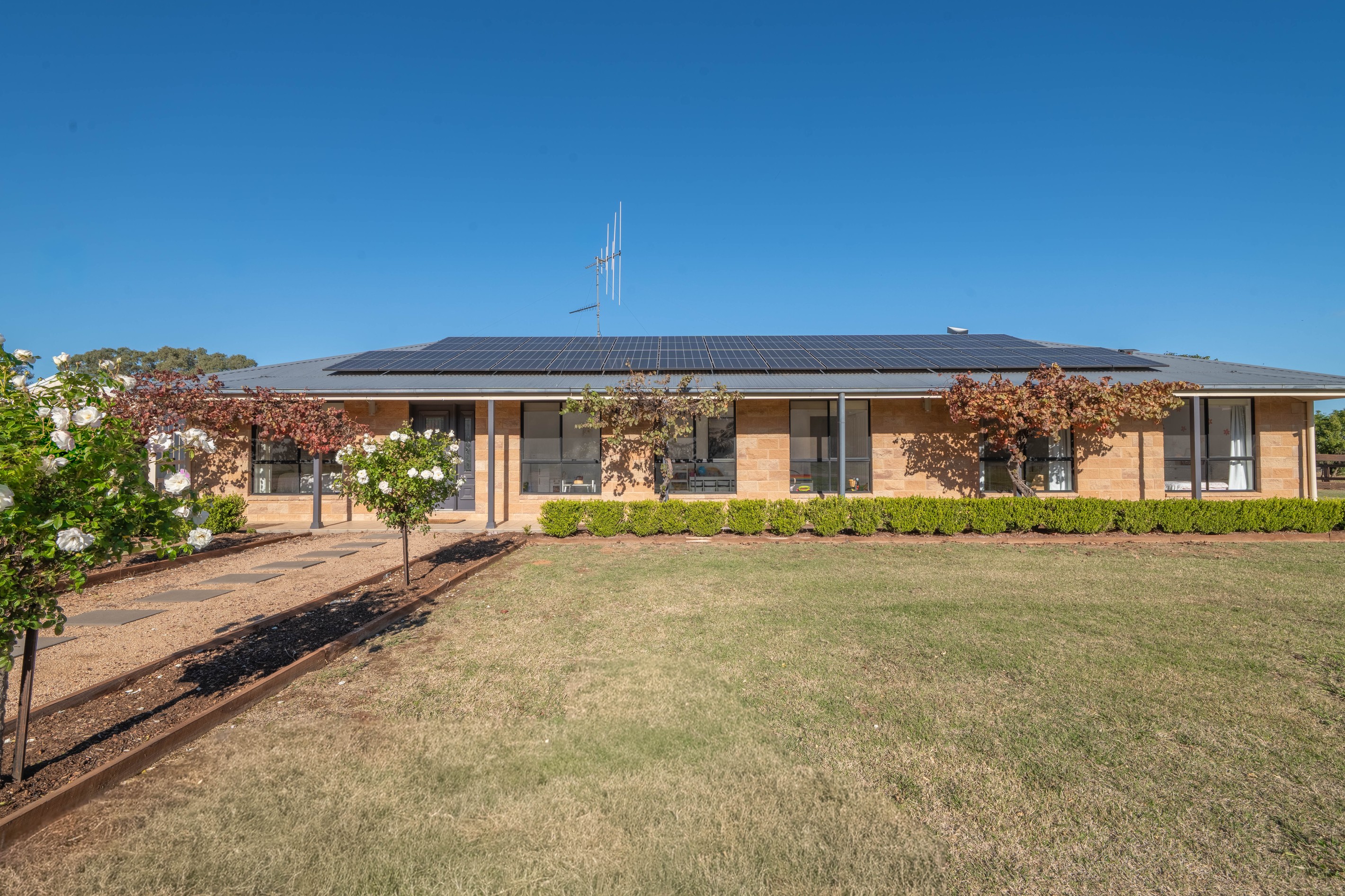 9931A Renshaw Mcgirr Way, Parkes, NSW 2870