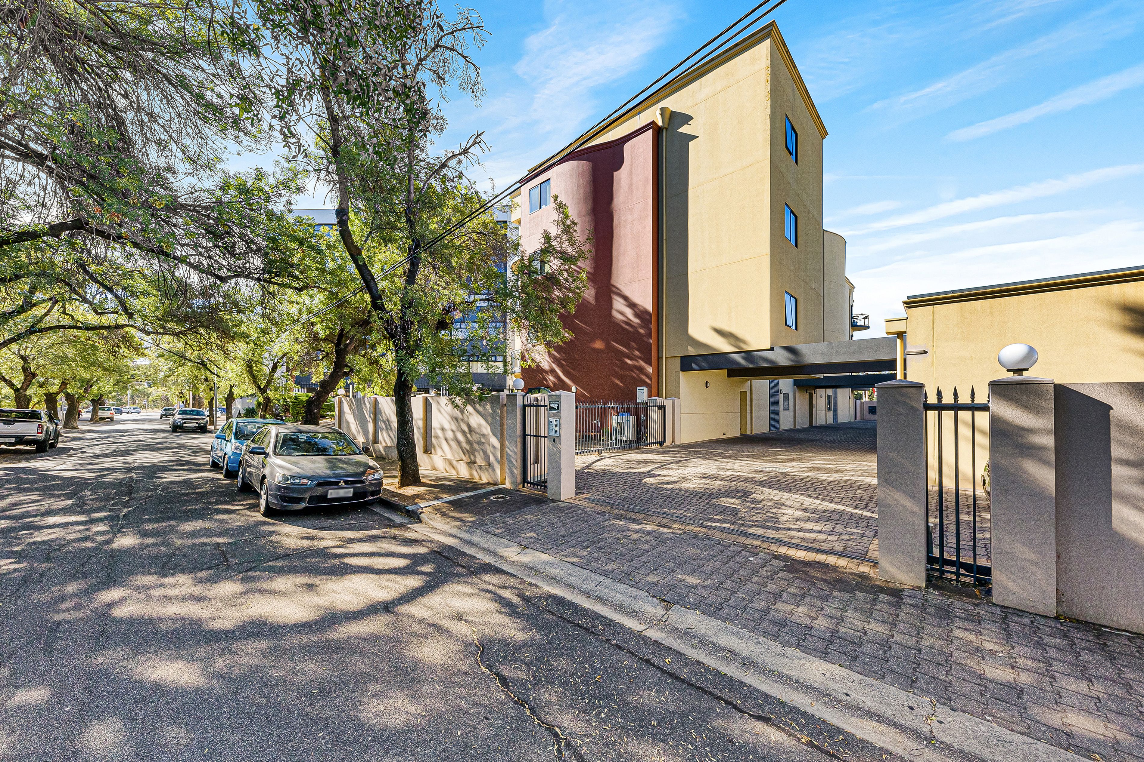 3/2 Glen Osmond Road, Parkside, SA 5063