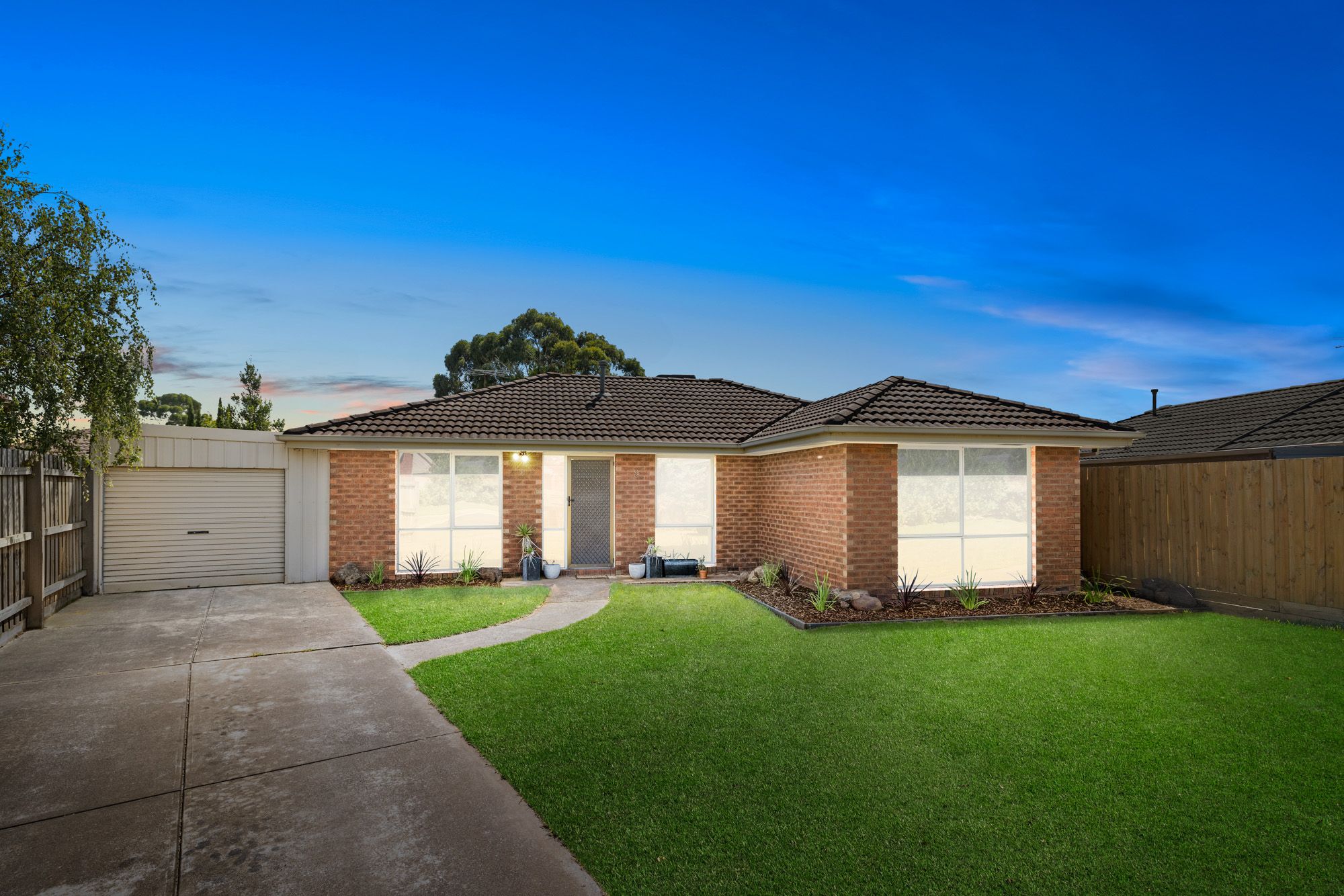 8 James Austin Place, Hoppers Crossing VIC 3029