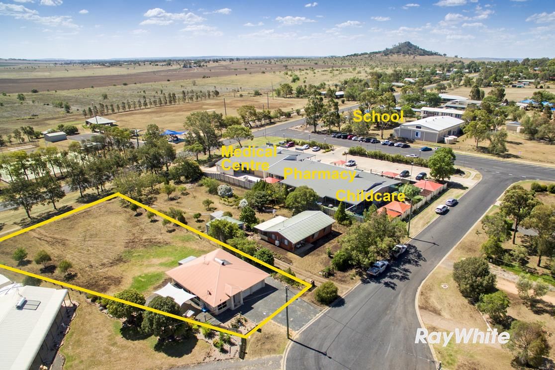 5 Lawmere Court, Kingsthorpe, QLD 4400