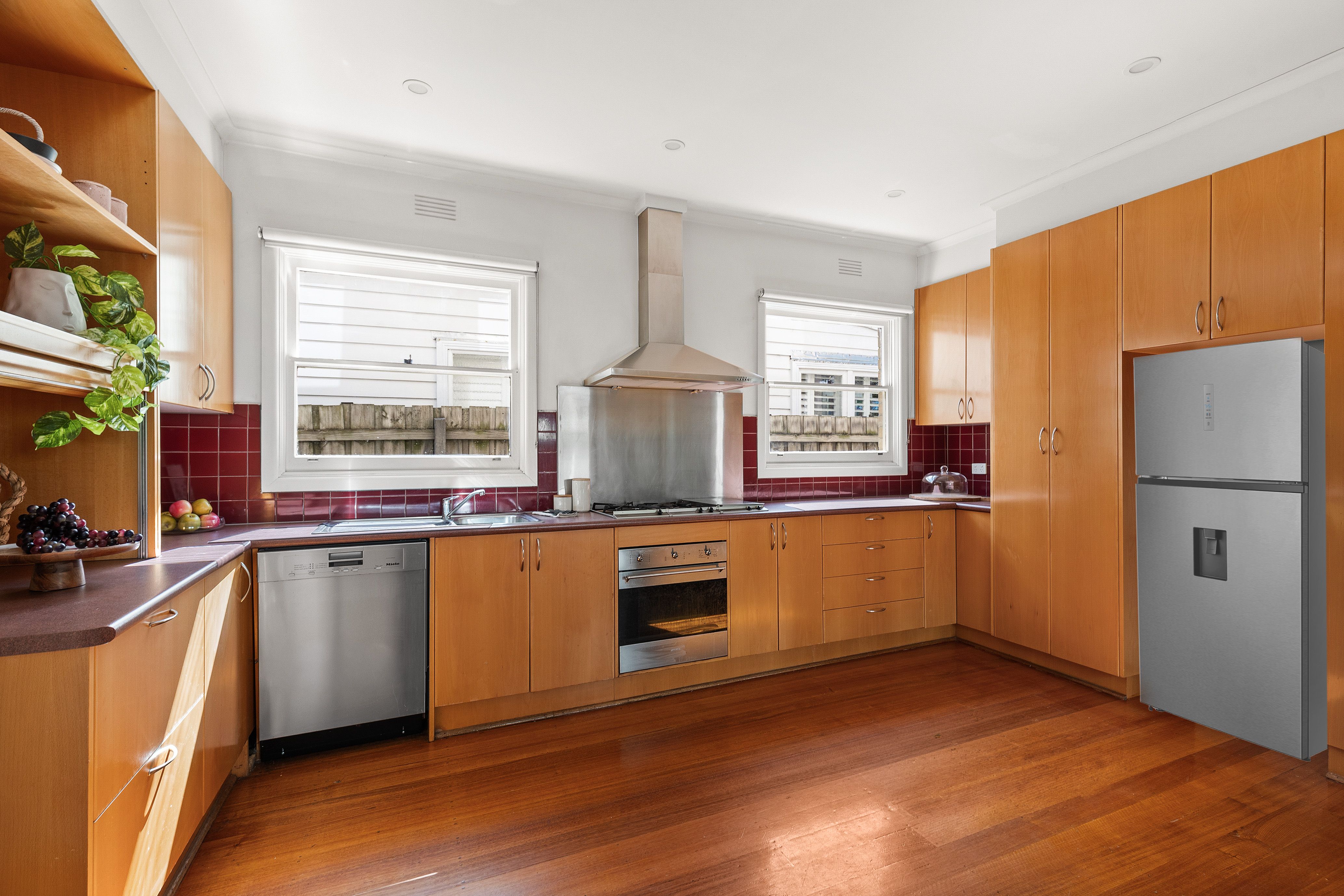 117 Thompson Street — photo 3 of 11